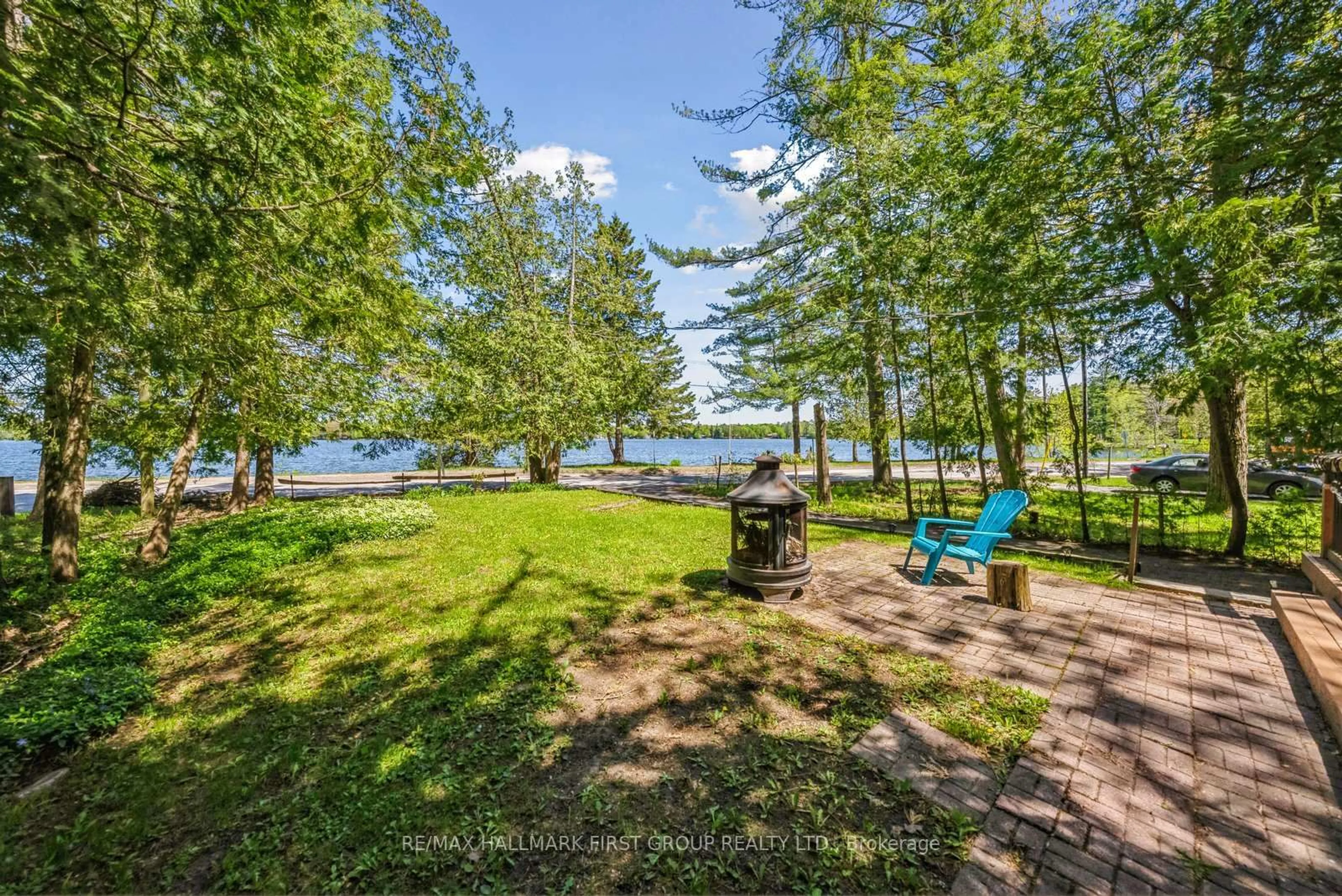 Patio, water/lake/river/ocean view for 3074 Sparrow Lake Rd, Severn Ontario L0K 2B0