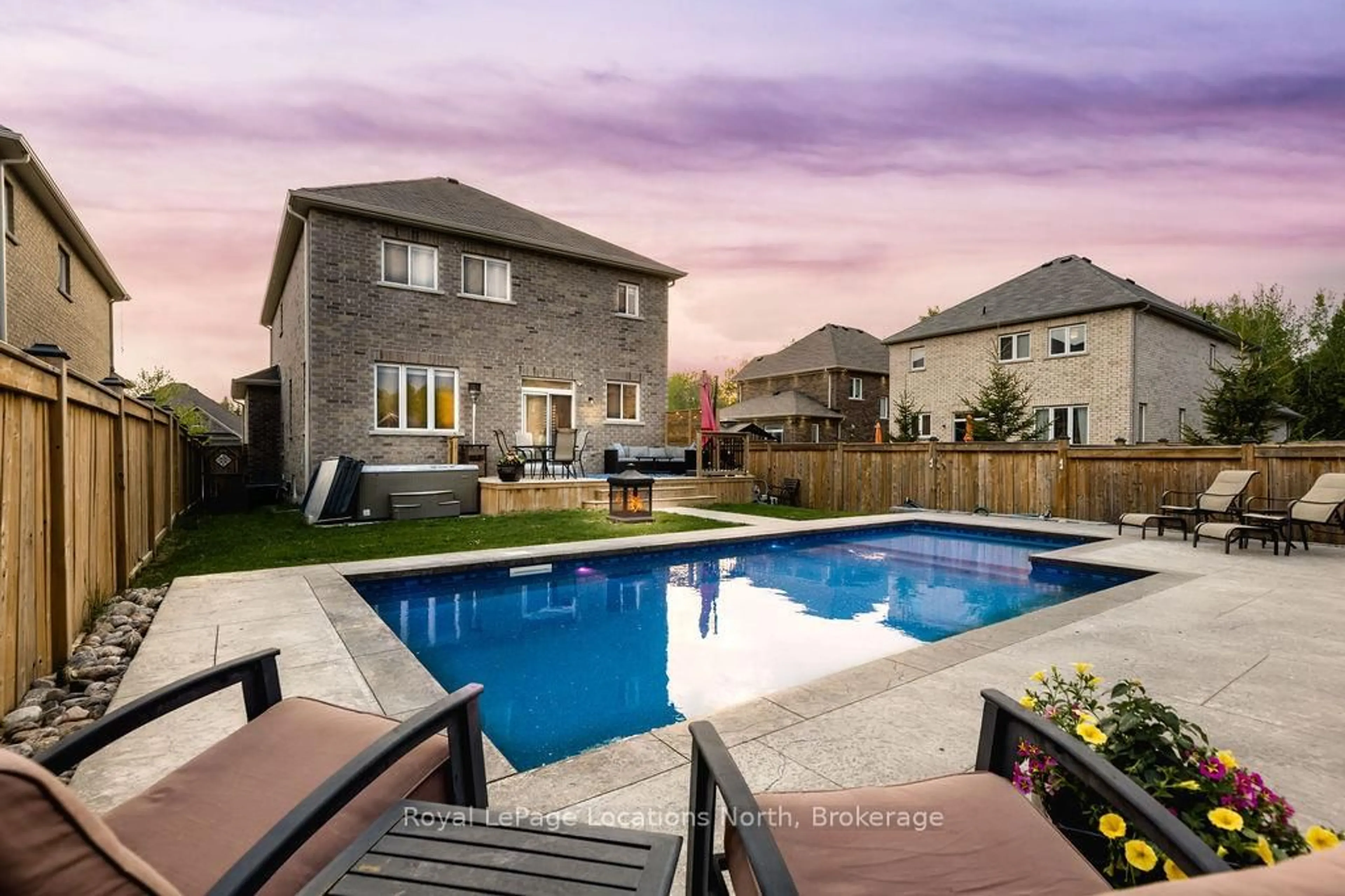 Pool for 13 Academy Ave, Wasaga Beach Ontario L9Z 0G9