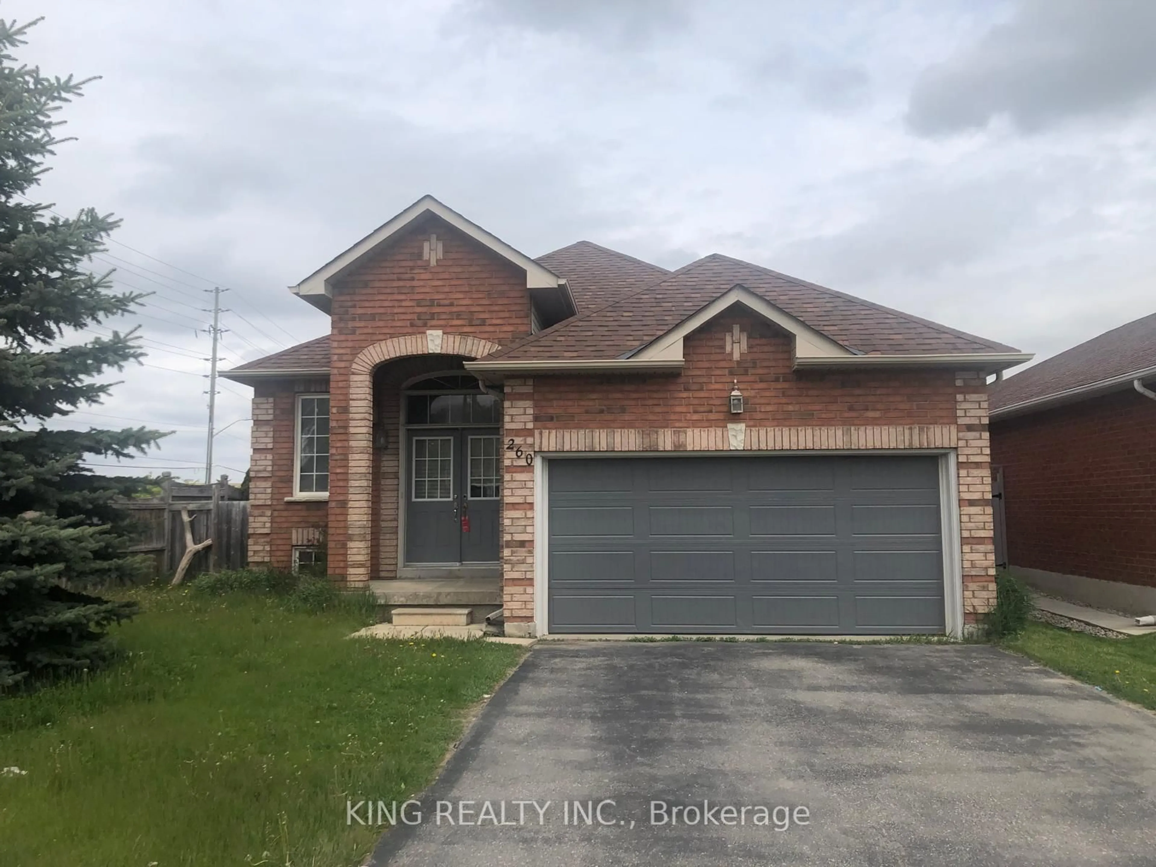 Home with brick exterior material, water/lake/river/ocean view for 260 STANLEY St, Barrie Ontario L4M 6Y2