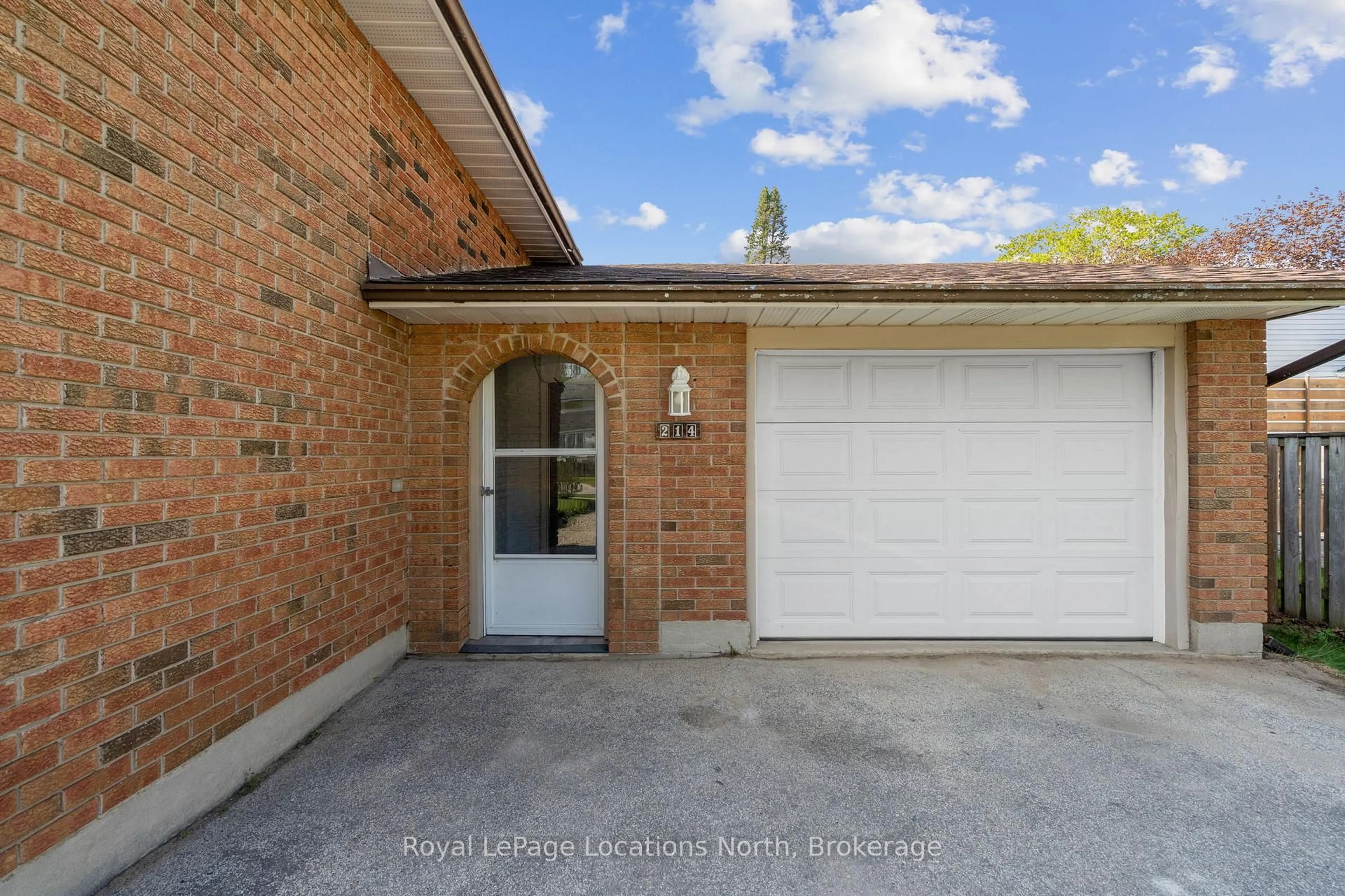 Unknown for 214 Sunnidale St, Clearview Ontario L0M 1S0