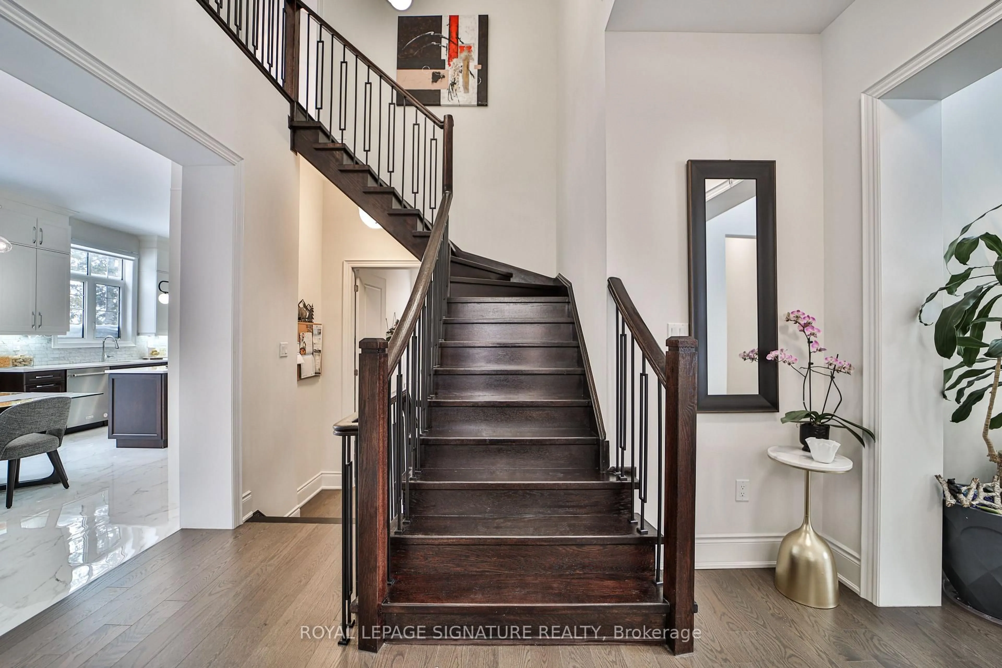 Unknown for 27 Moreau Way, Springwater Ontario L9X 0S6