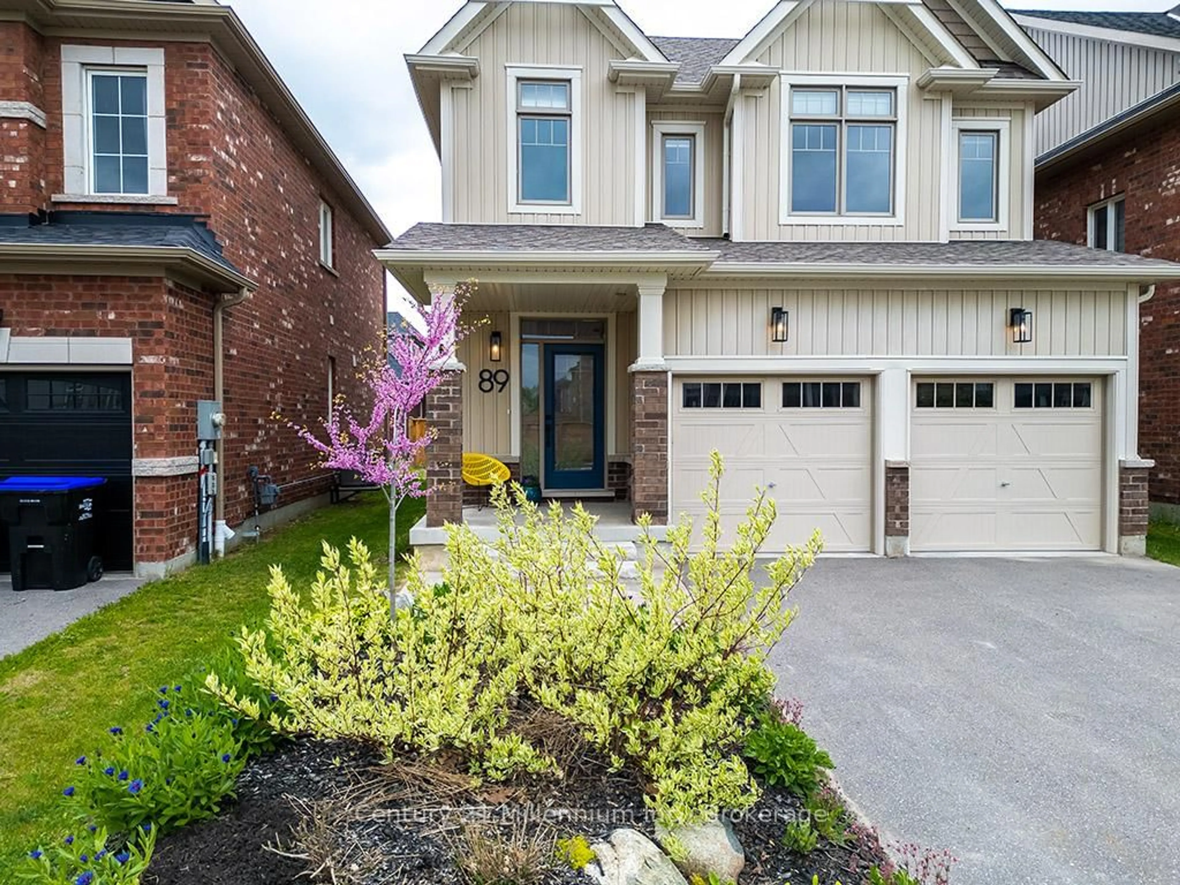 Home with brick exterior material, street for 89 Tracey Lane, Collingwood Ontario L9Y 3Y7