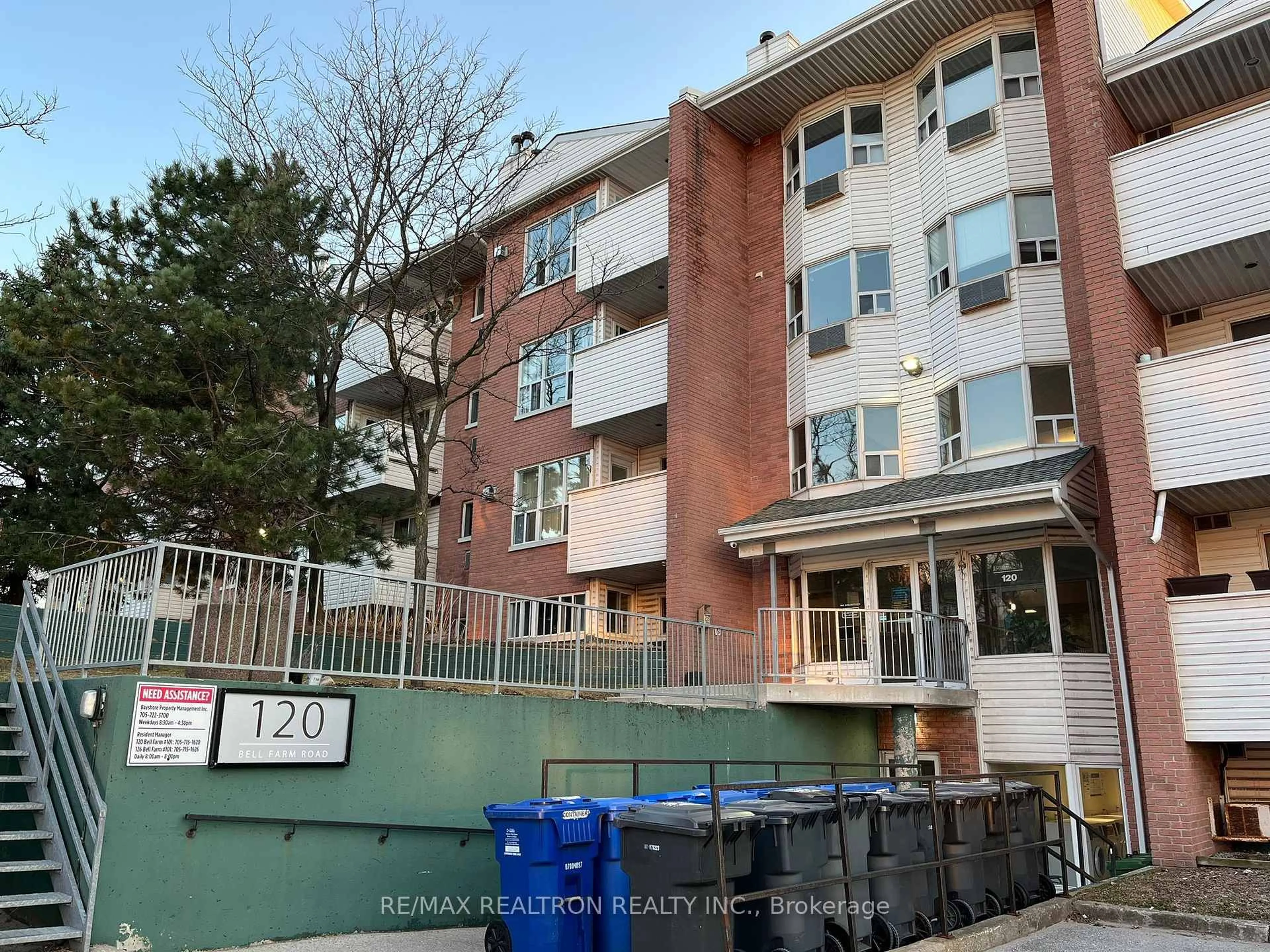 Unknown for 120 Bell Farm Rd #210, Barrie Ontario L4M 6J2