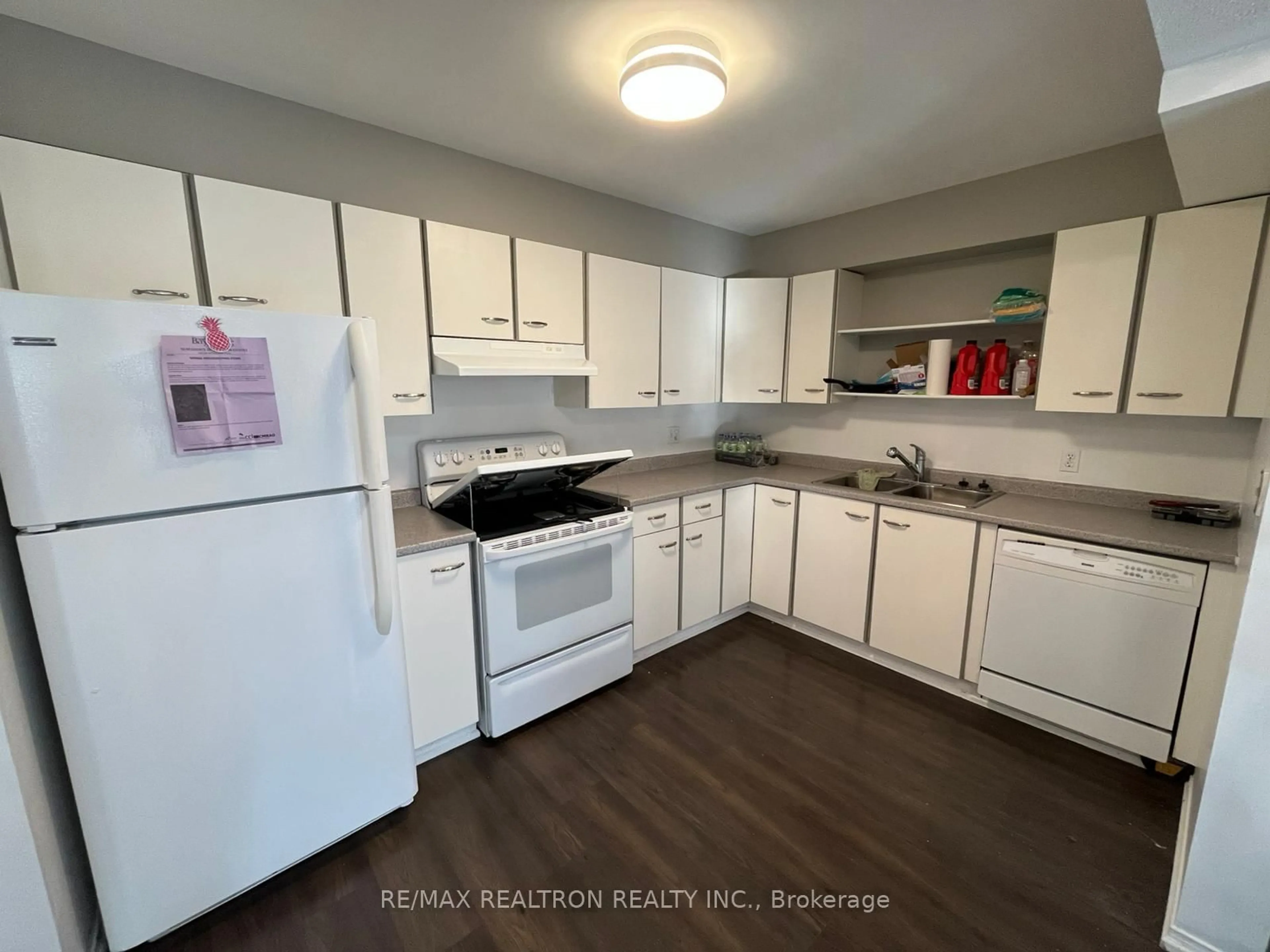Standard kitchen, unknown for 120 Bell Farm Rd #210, Barrie Ontario L4M 6J2