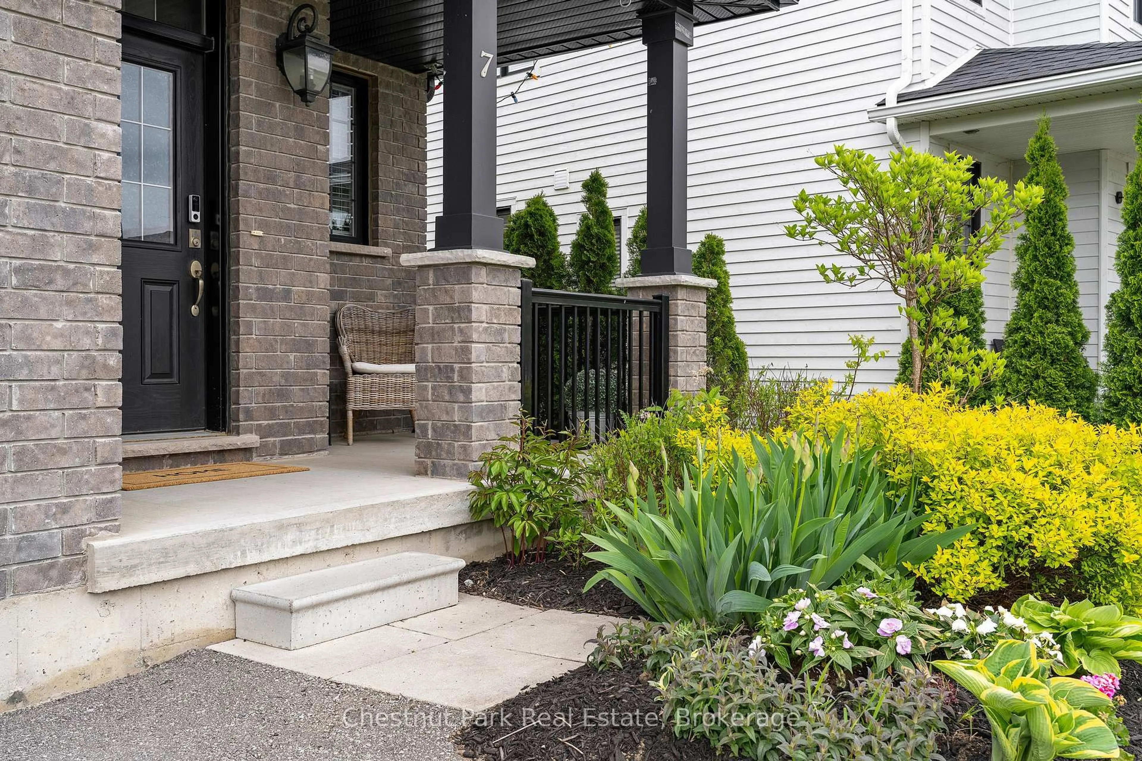 Unknown for 7 Gilpin Cres, Collingwood Ontario L9Y 0Z2