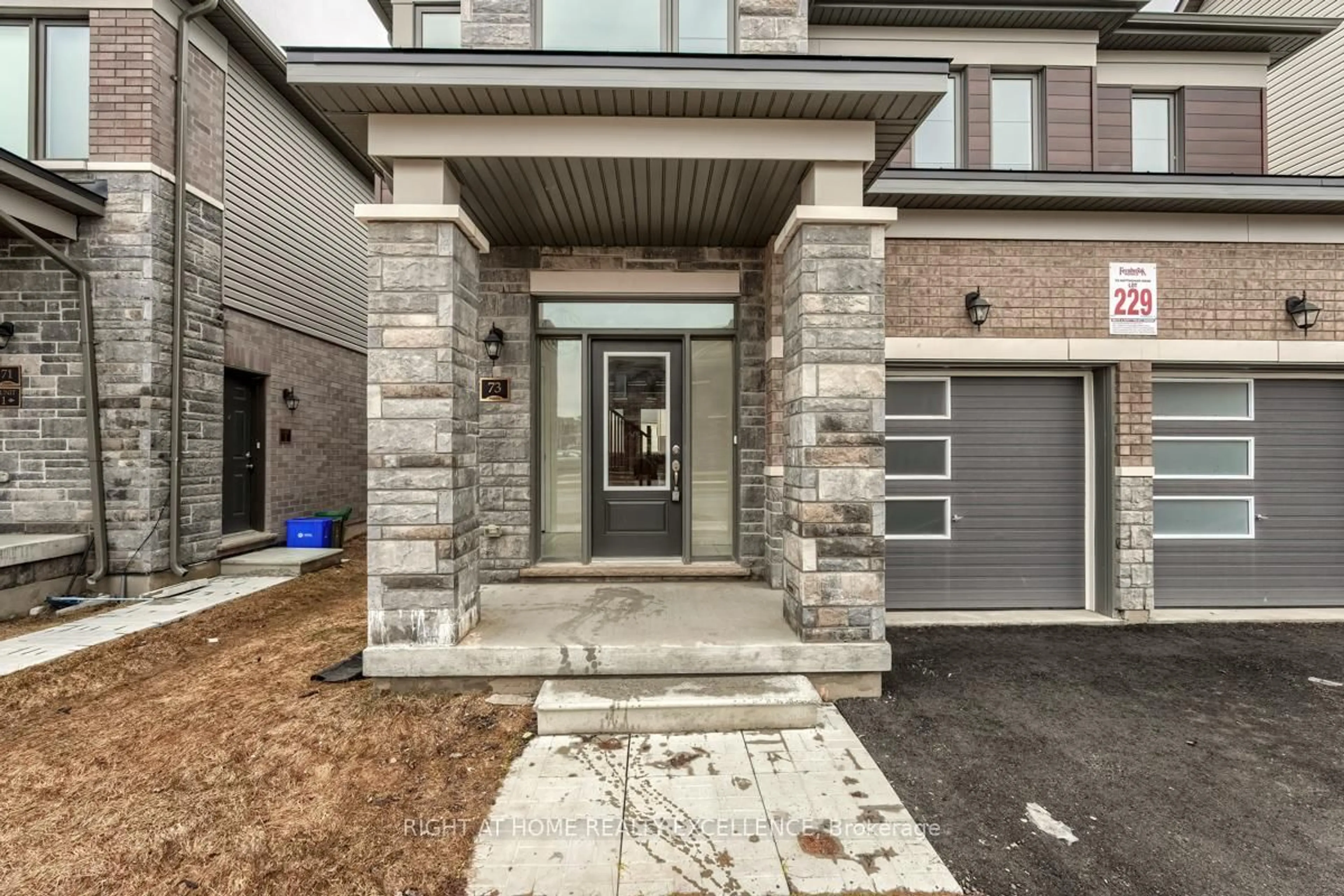Unknown for 73 Nottingham Rd, Barrie Ontario L9J 0L3