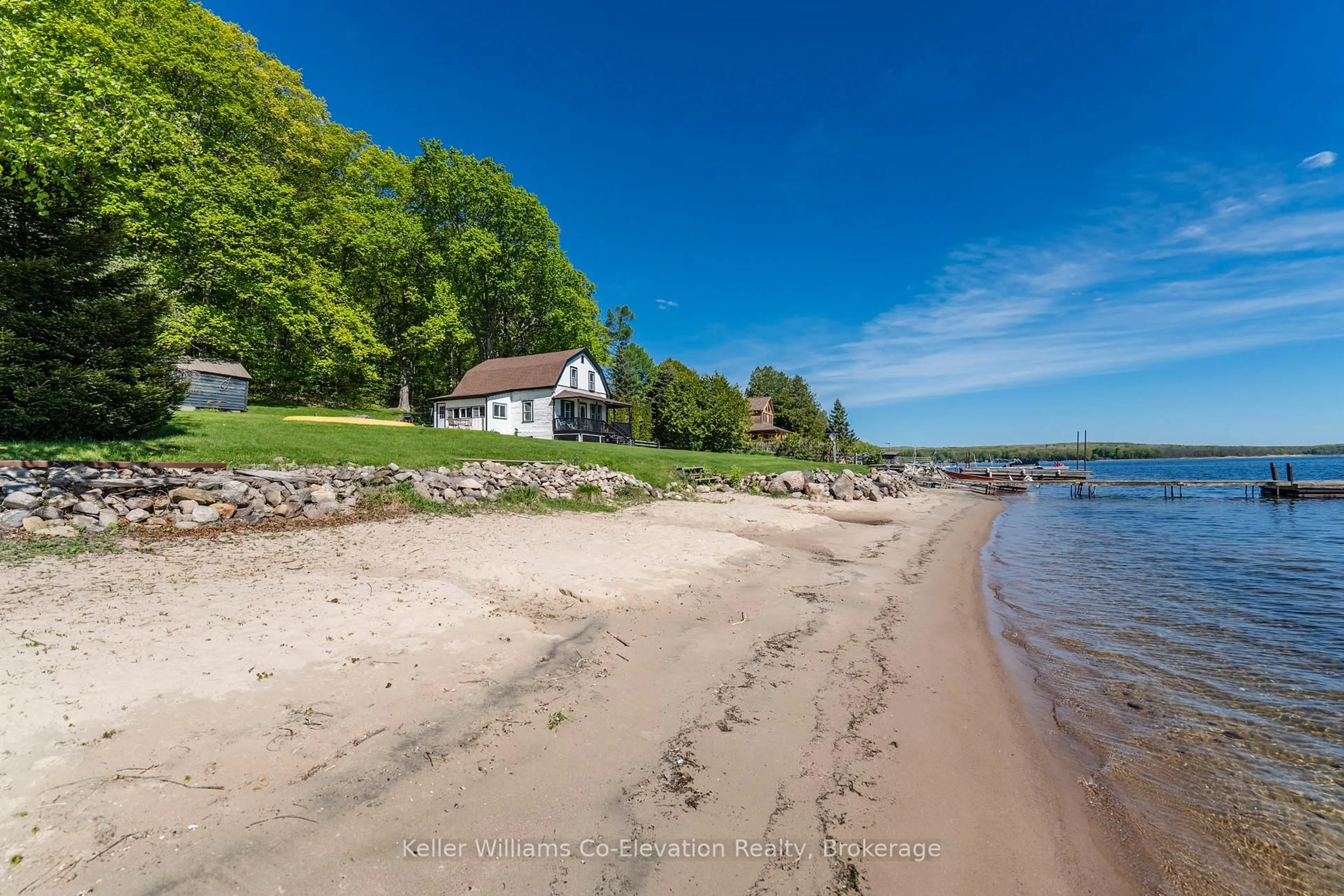 A pic from outside/outdoor area/front of a property/back of a property/a pic from drone, water/lake/river/ocean view for 437 Champlain Rd, Penetanguishene Ontario L9M 1S5