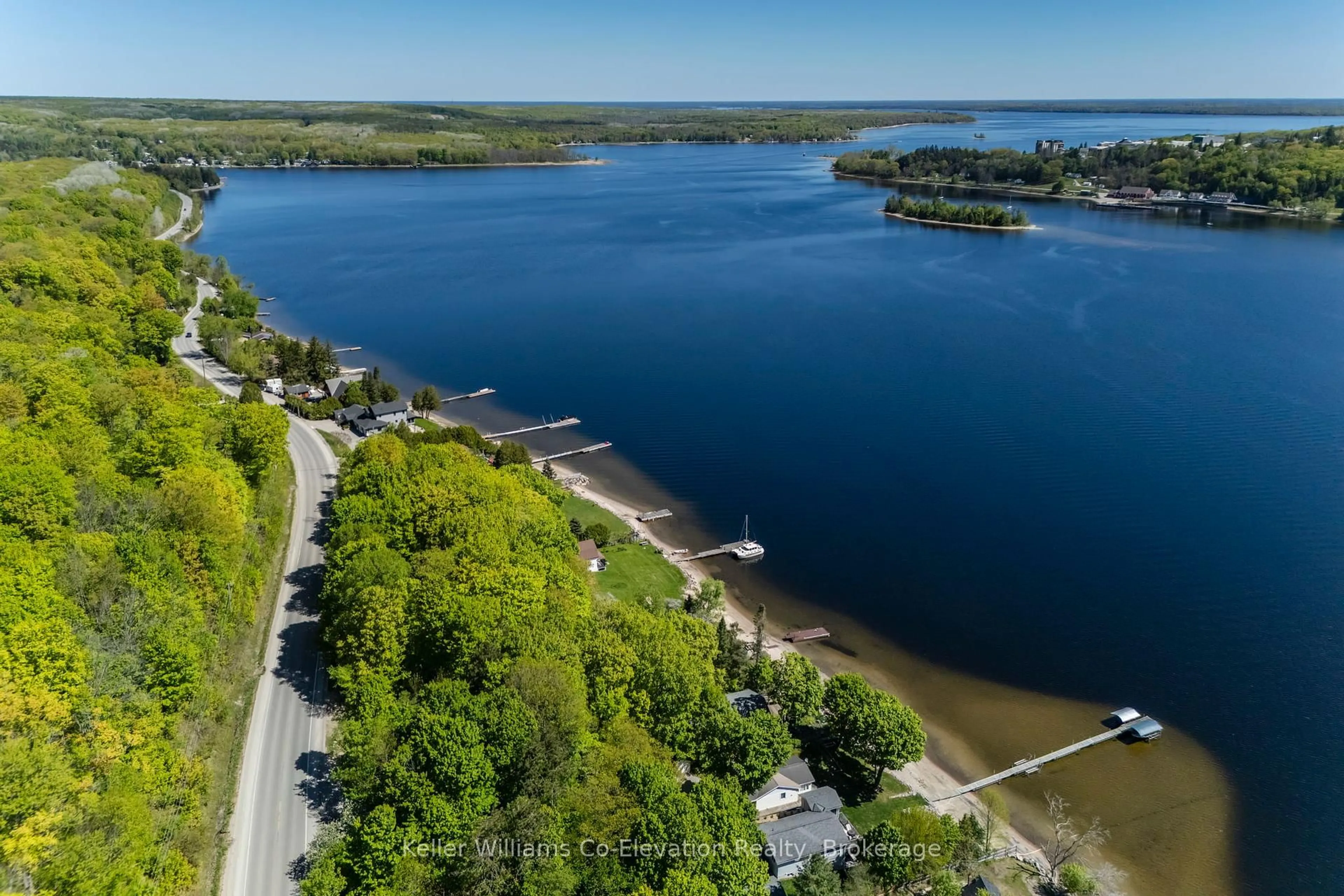 A pic from outside/outdoor area/front of a property/back of a property/a pic from drone, water/lake/river/ocean view for 437 Champlain Rd, Penetanguishene Ontario L9M 1S5
