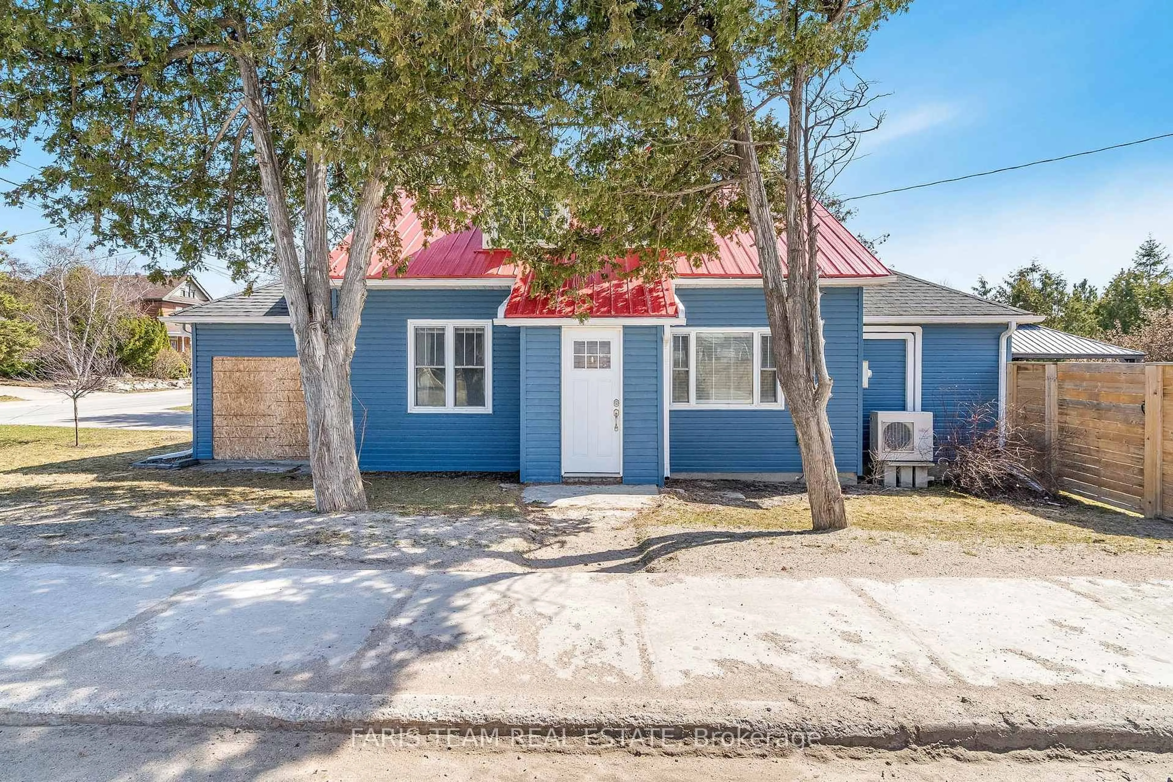 Unknown for 80 Huron St, Collingwood Ontario L9Y 1C6