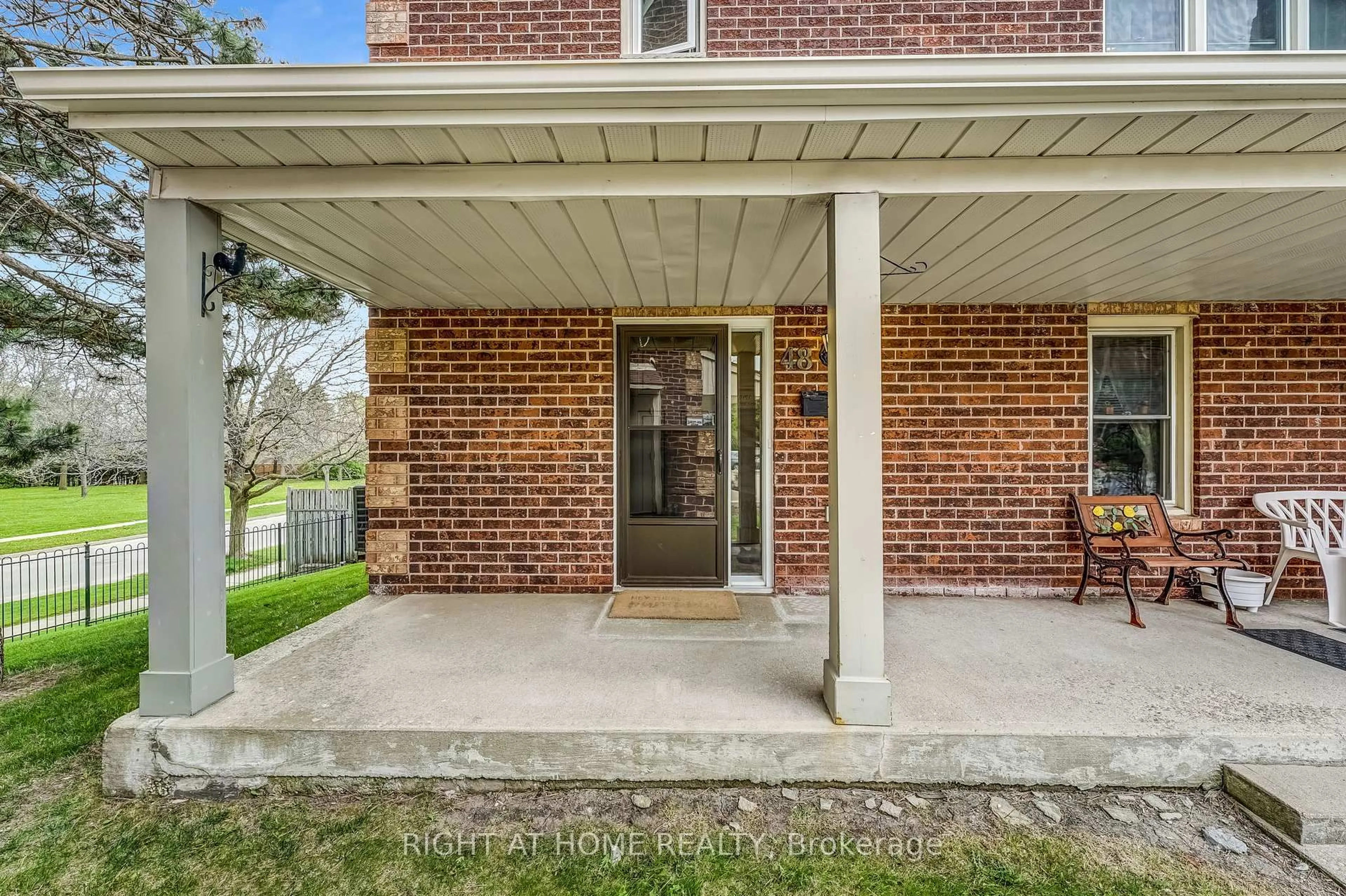 Home with brick exterior material, street for 119 D'ambrosio Dr #48, Barrie Ontario L4N 7R7