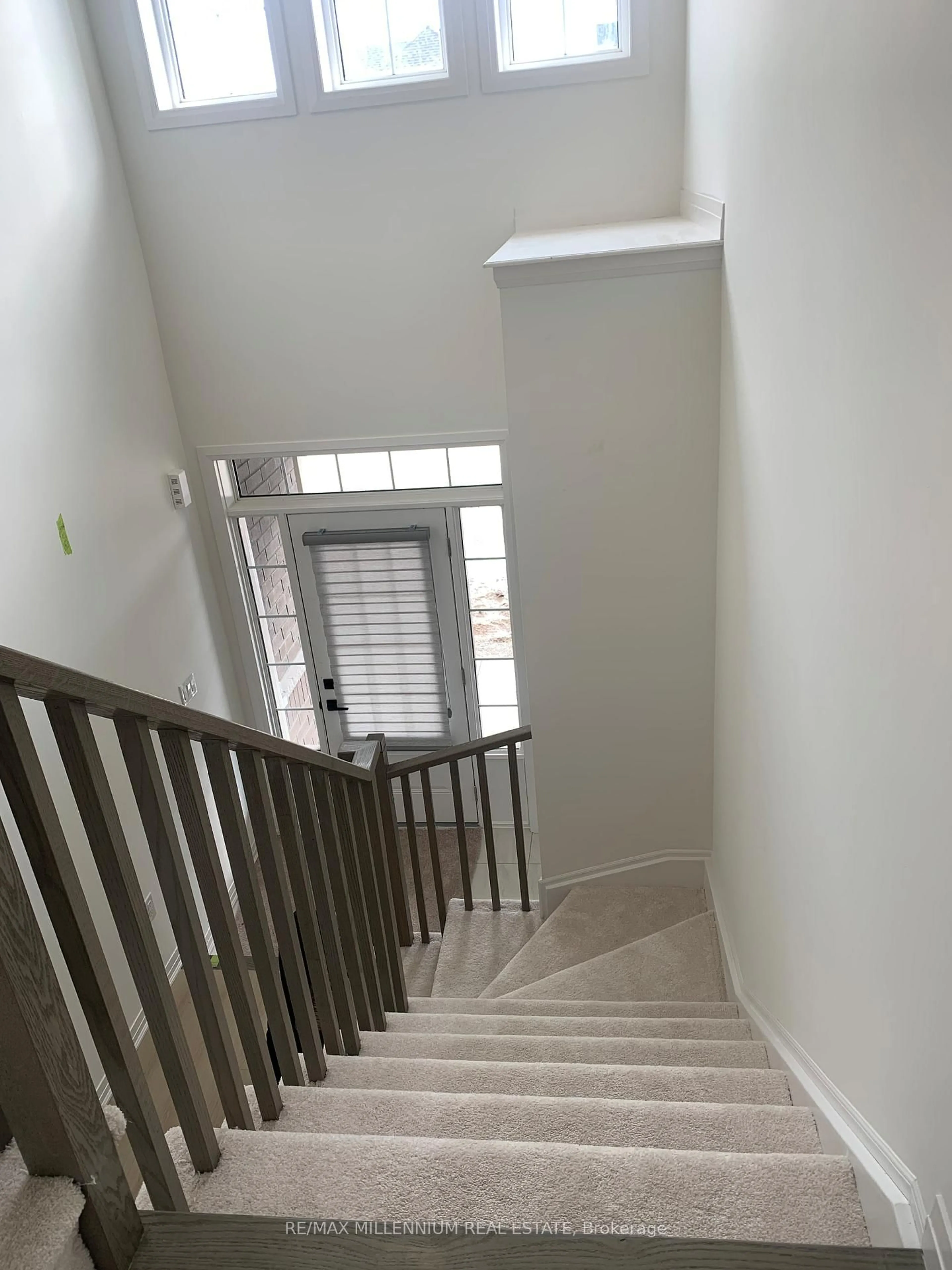 Stairs for 111 Sagewood Ave, Barrie Ontario L9J 0K5