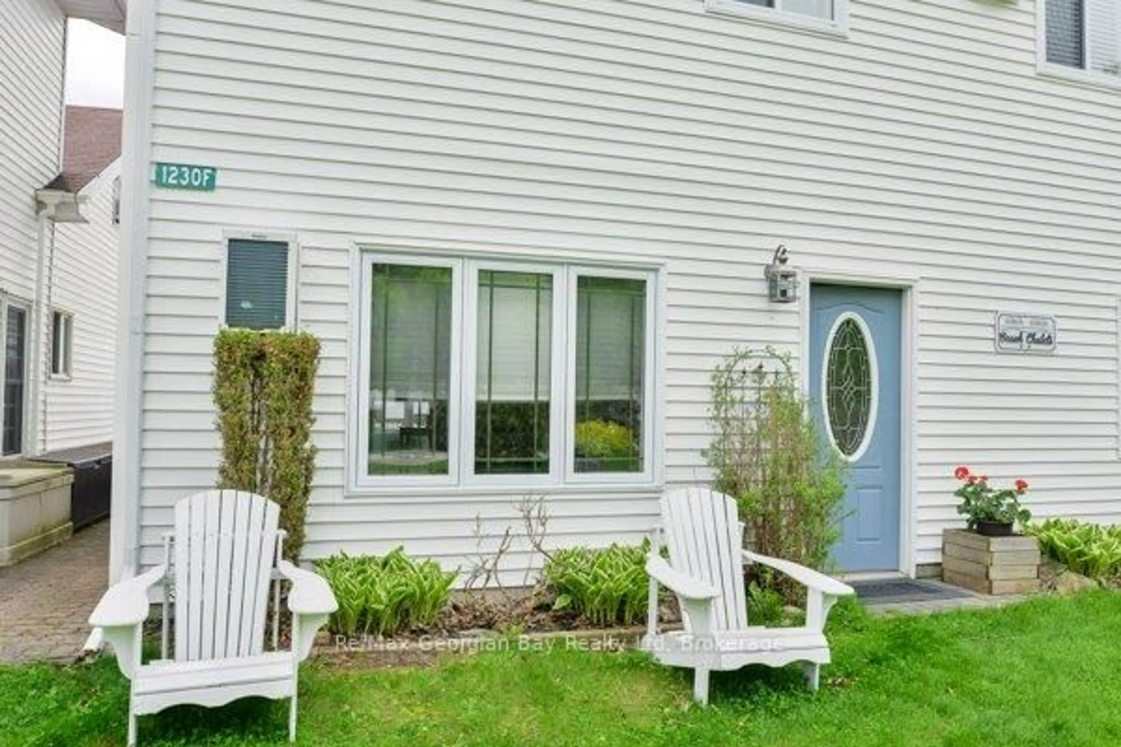 Patio, street for 1230 GRANDVIEW LODGE Rd #Beach Chalet #3, Severn Ontario P0E 1N0