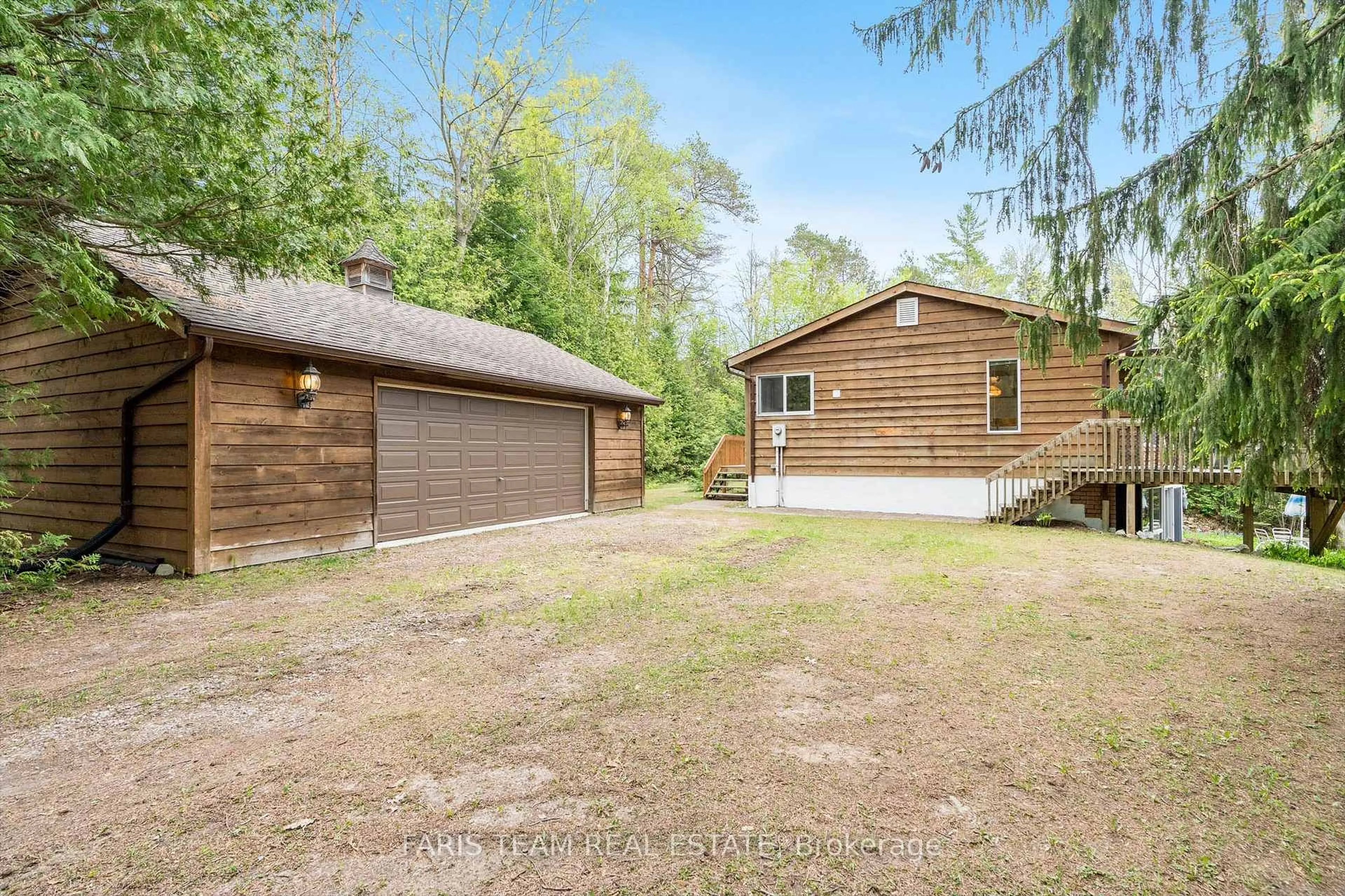 Shed for 2385 Whetham Rd, Springwater Ontario L0L 1P0