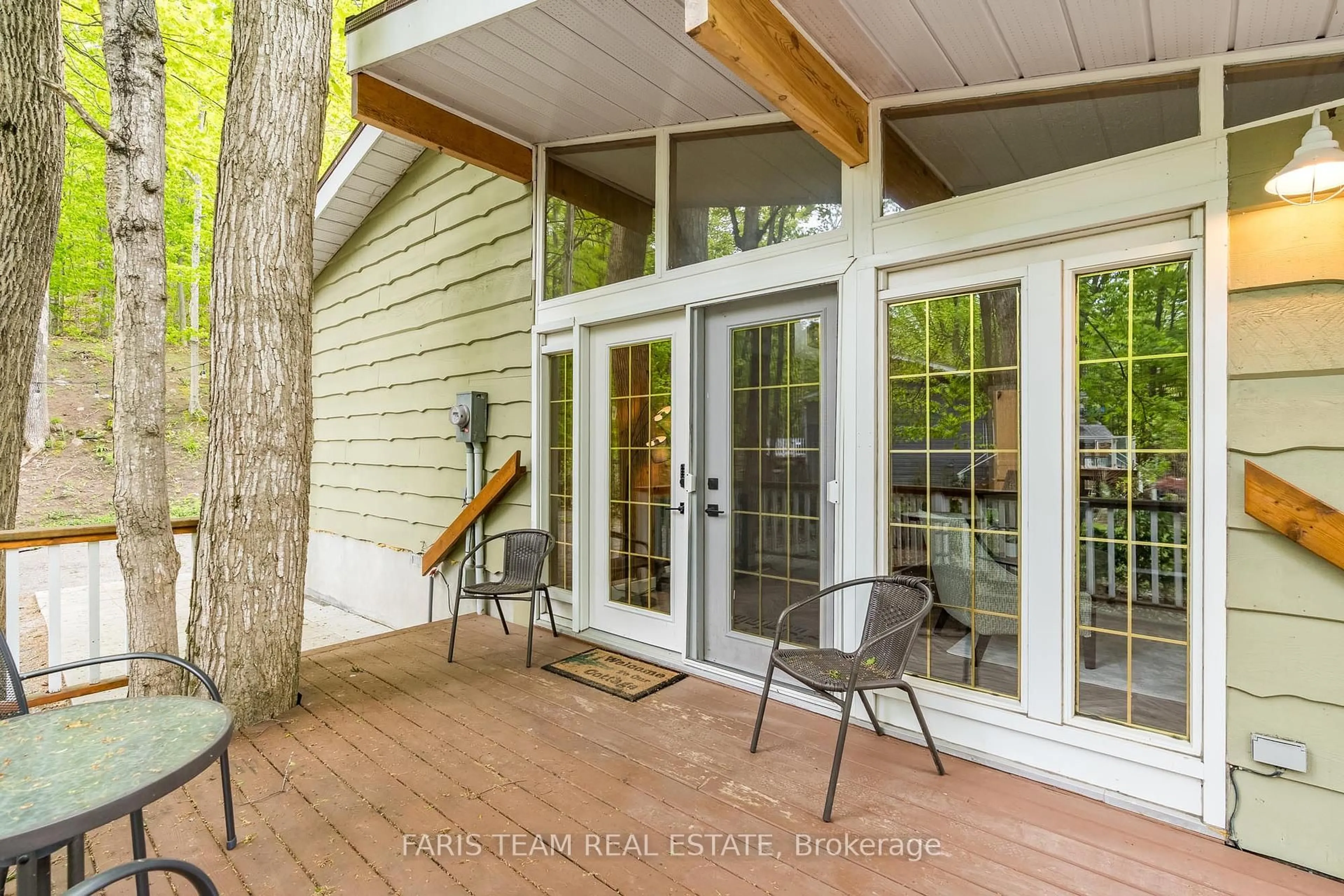 Patio, water/lake/river/ocean view for 105 Silver Birch Dr, Tiny Ontario L9M 2H7