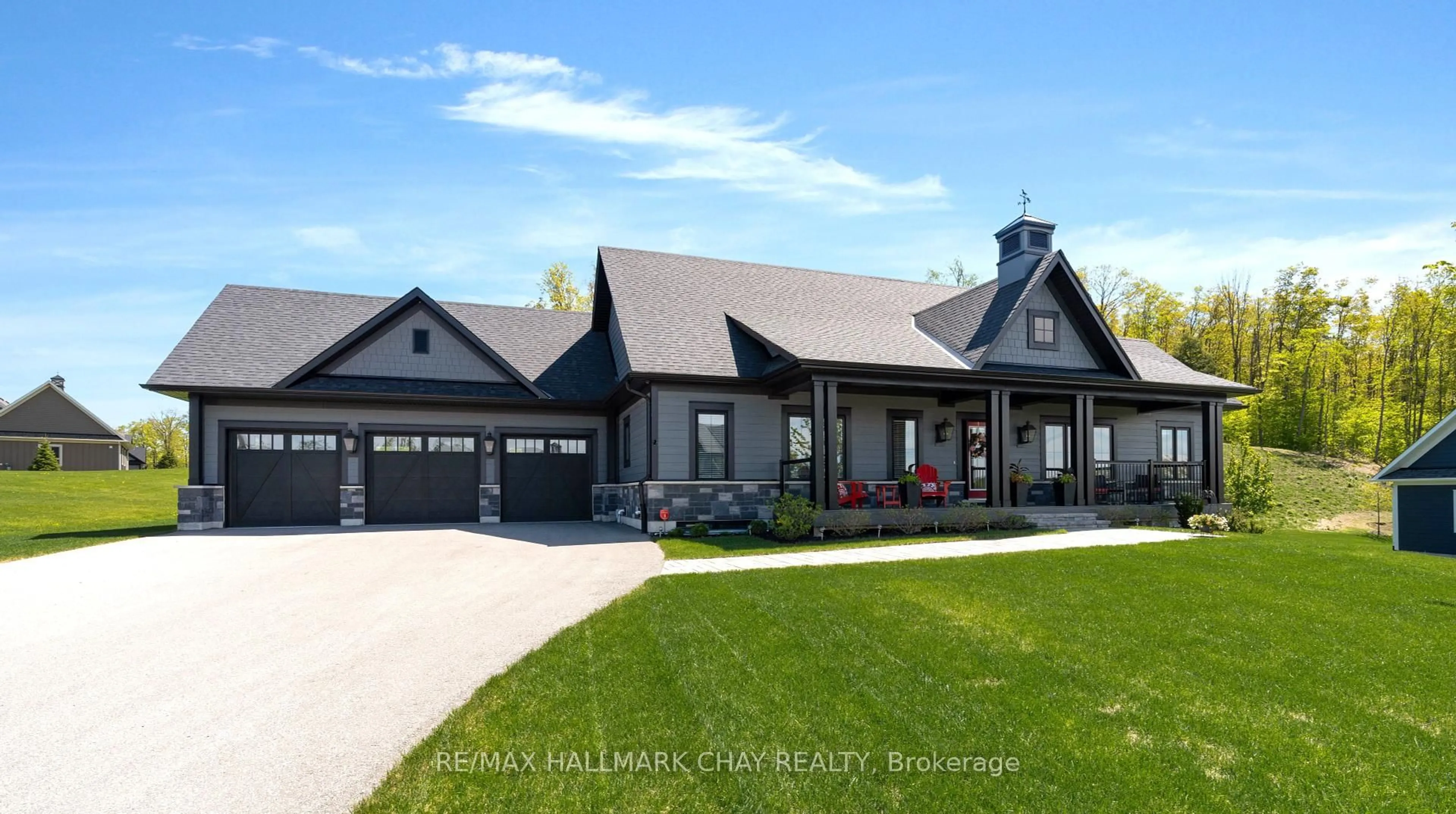 Home with vinyl exterior material, unknown for 43 Thoroughbred Dr, Oro-Medonte Ontario L0K 1E0