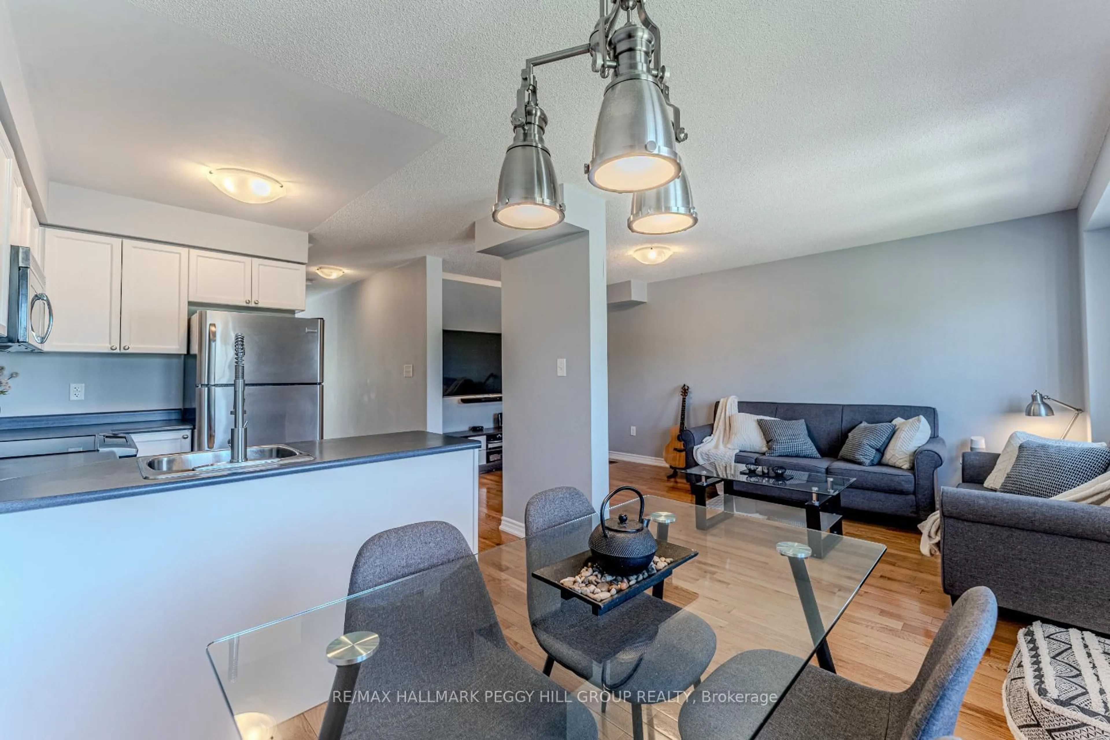 Open concept kitchen, unknown for 209 Harvie Rd #35, Barrie Ontario L4N 9P8