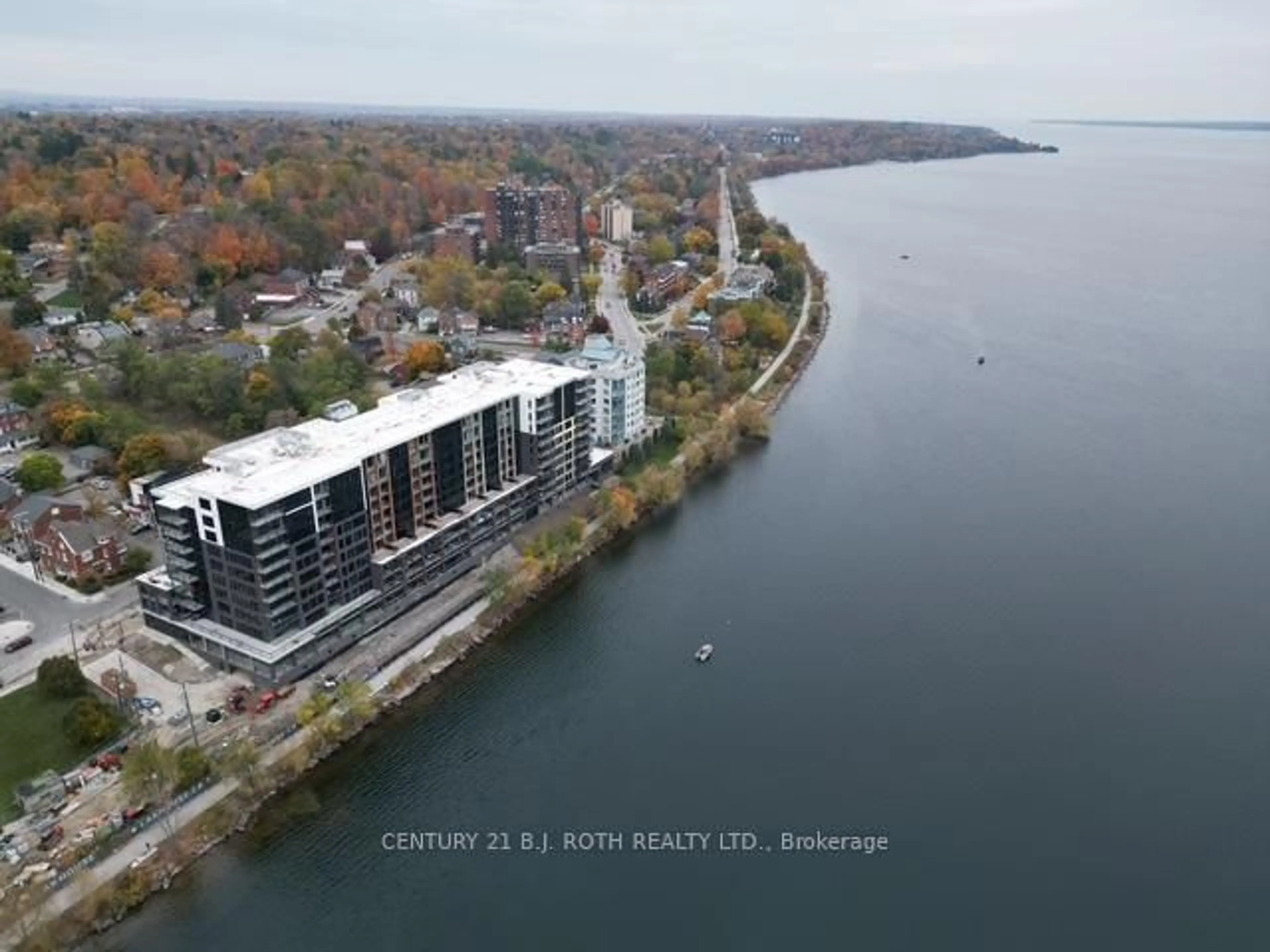 Blurry image for 185 Dunlop St #301, Barrie Ontario L4M 1B2