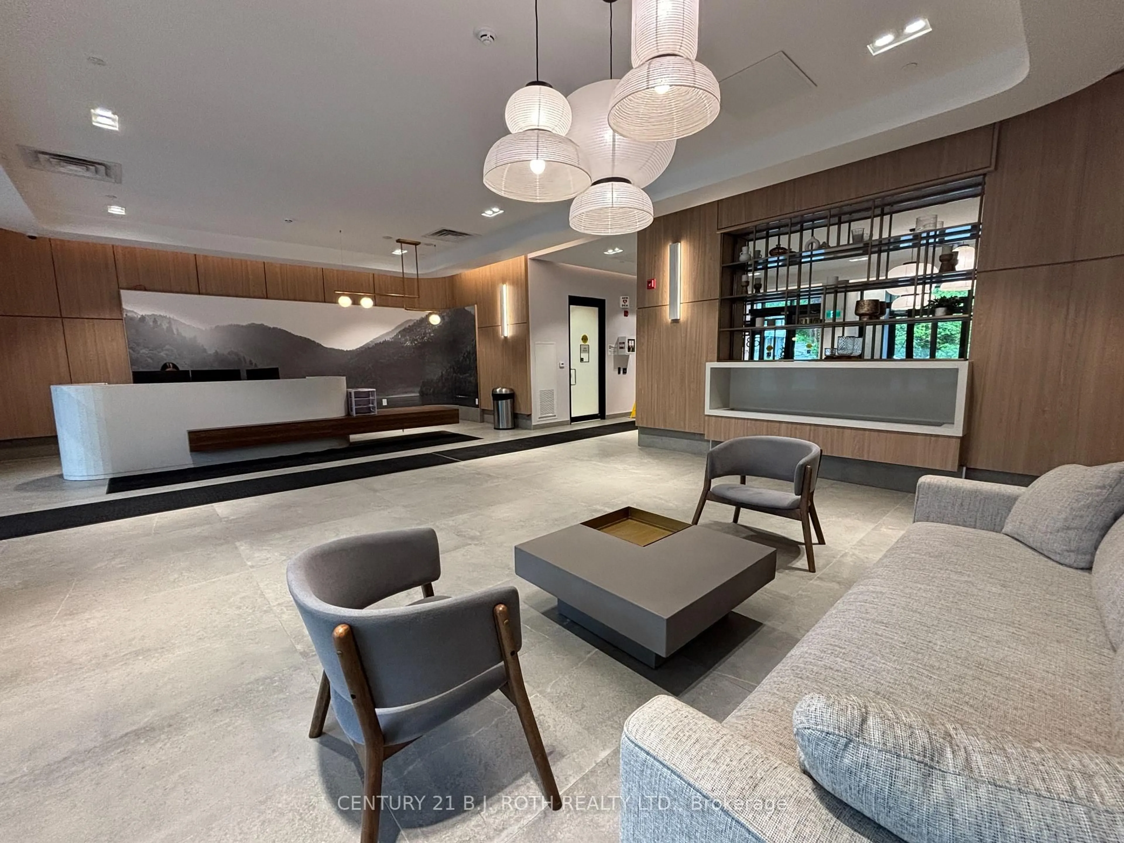 Lobby for 185 Dunlop St #301, Barrie Ontario L4M 1B2