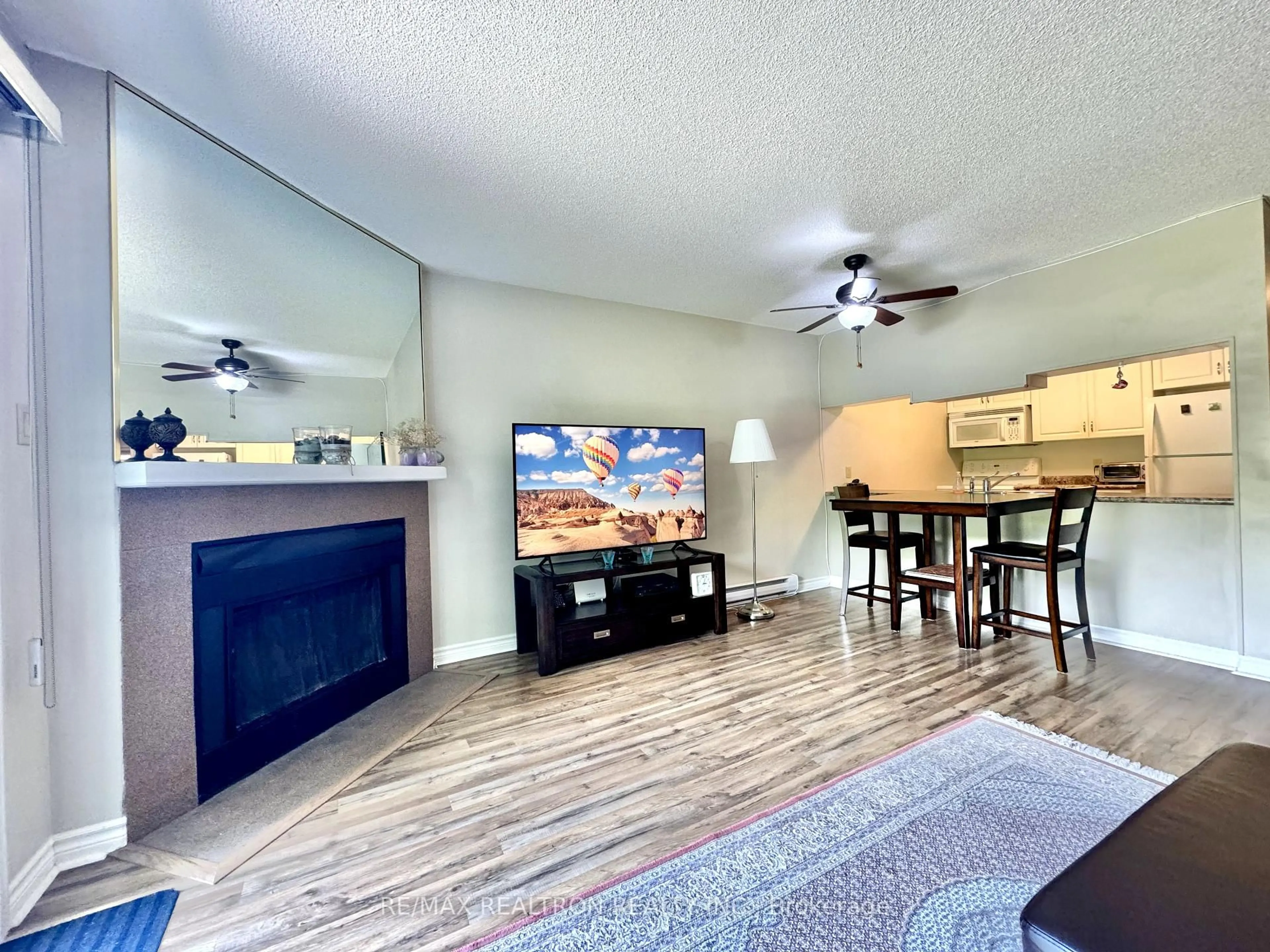 Living room with furniture, unknown for 51 Laguna Pkwy #Unit 16, Ramara Ontario L0K 1B0
