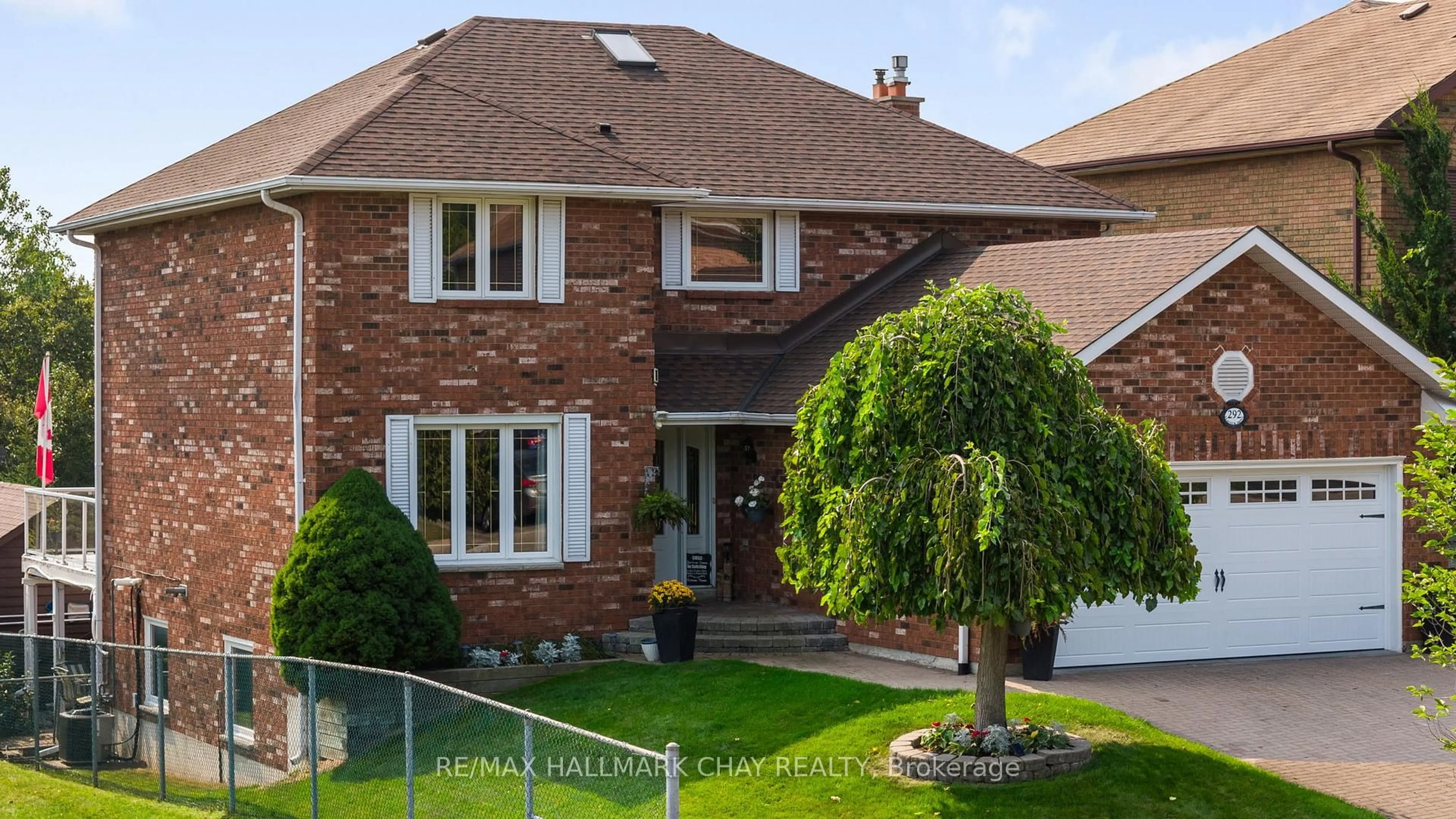 Home with brick exterior material, street for 292 Leacock Dr, Barrie Ontario L4N 6K2