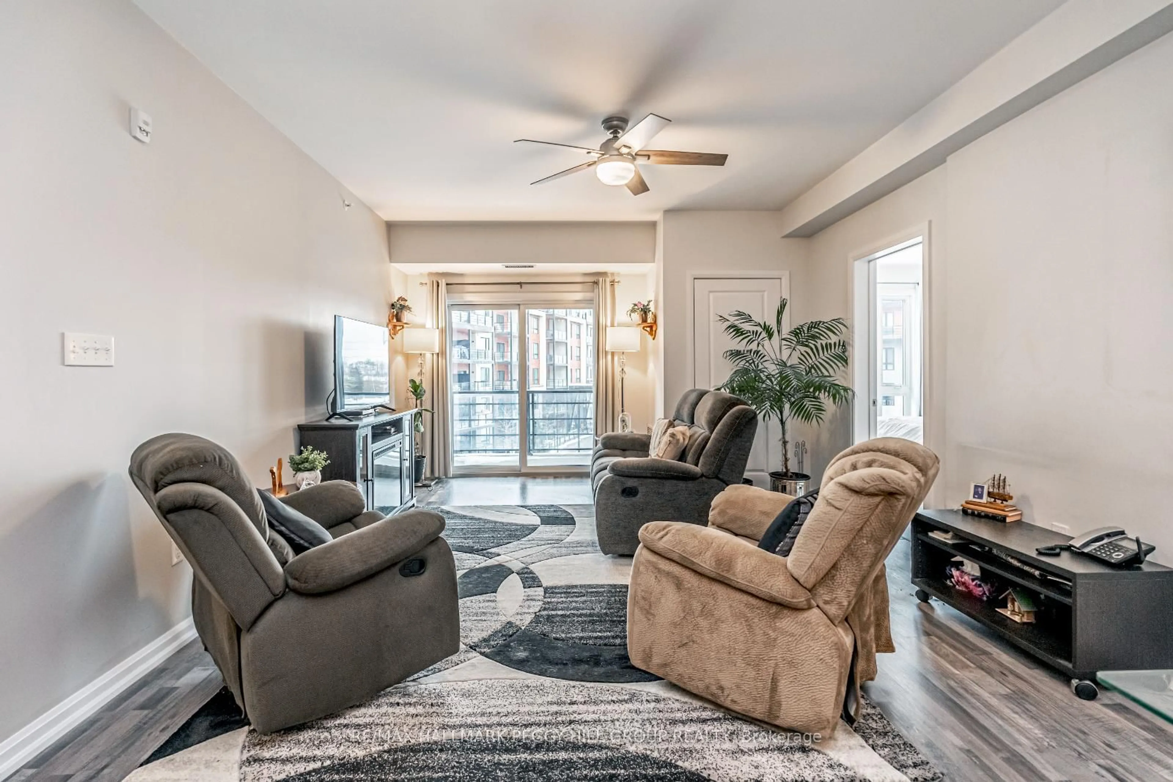 Living room with furniture, unknown for 302 Essa Rd #309, Barrie Ontario L9J 0H3