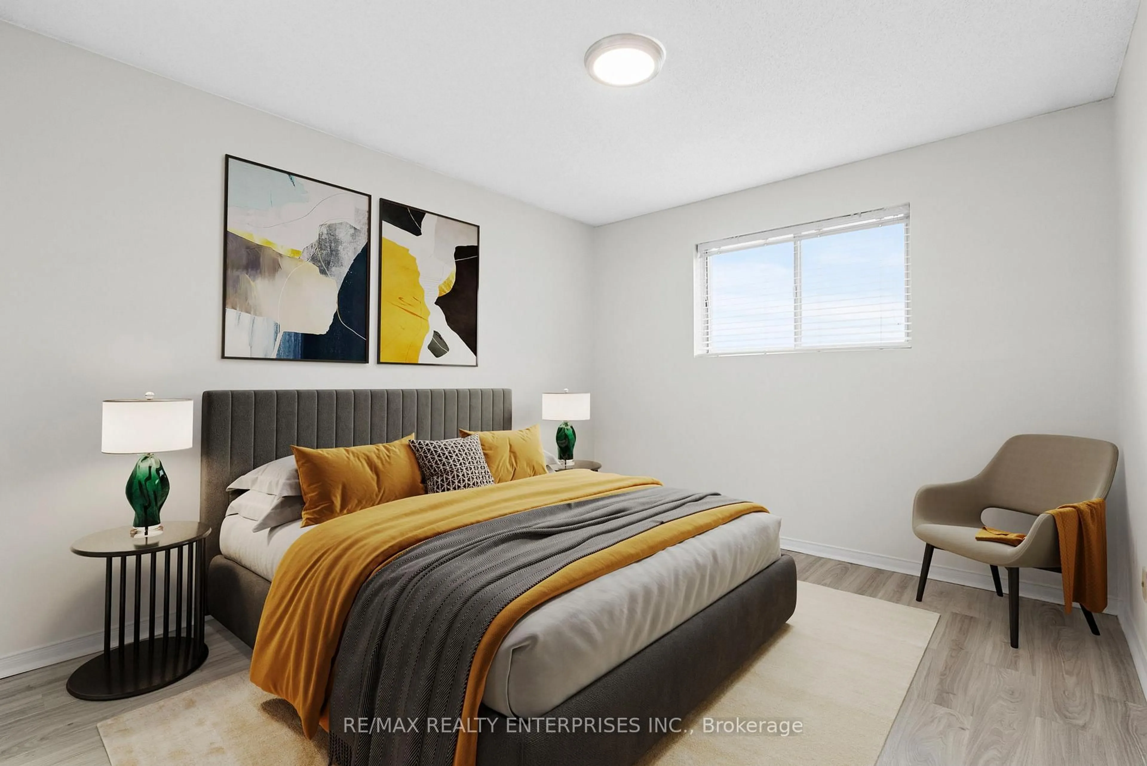 Bedroom with bed, unknown for 126 Bell Farm Rd #B04, Barrie Ontario L4M 6J3