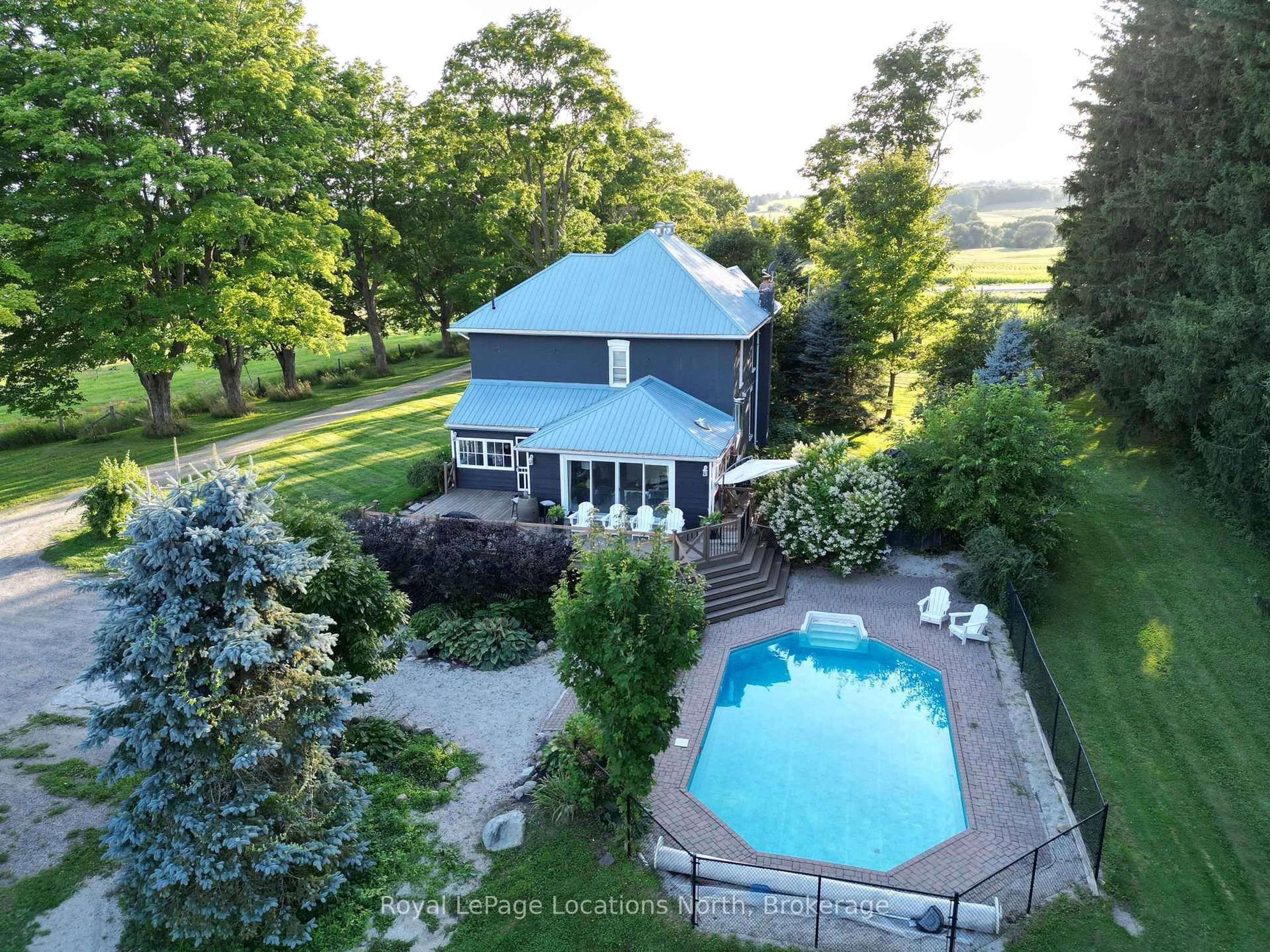 A pic from outside/outdoor area/front of a property/back of a property/a pic from drone, water/lake/river/ocean view for 2605 County 42 Rd, Clearview Ontario L0M 1S0