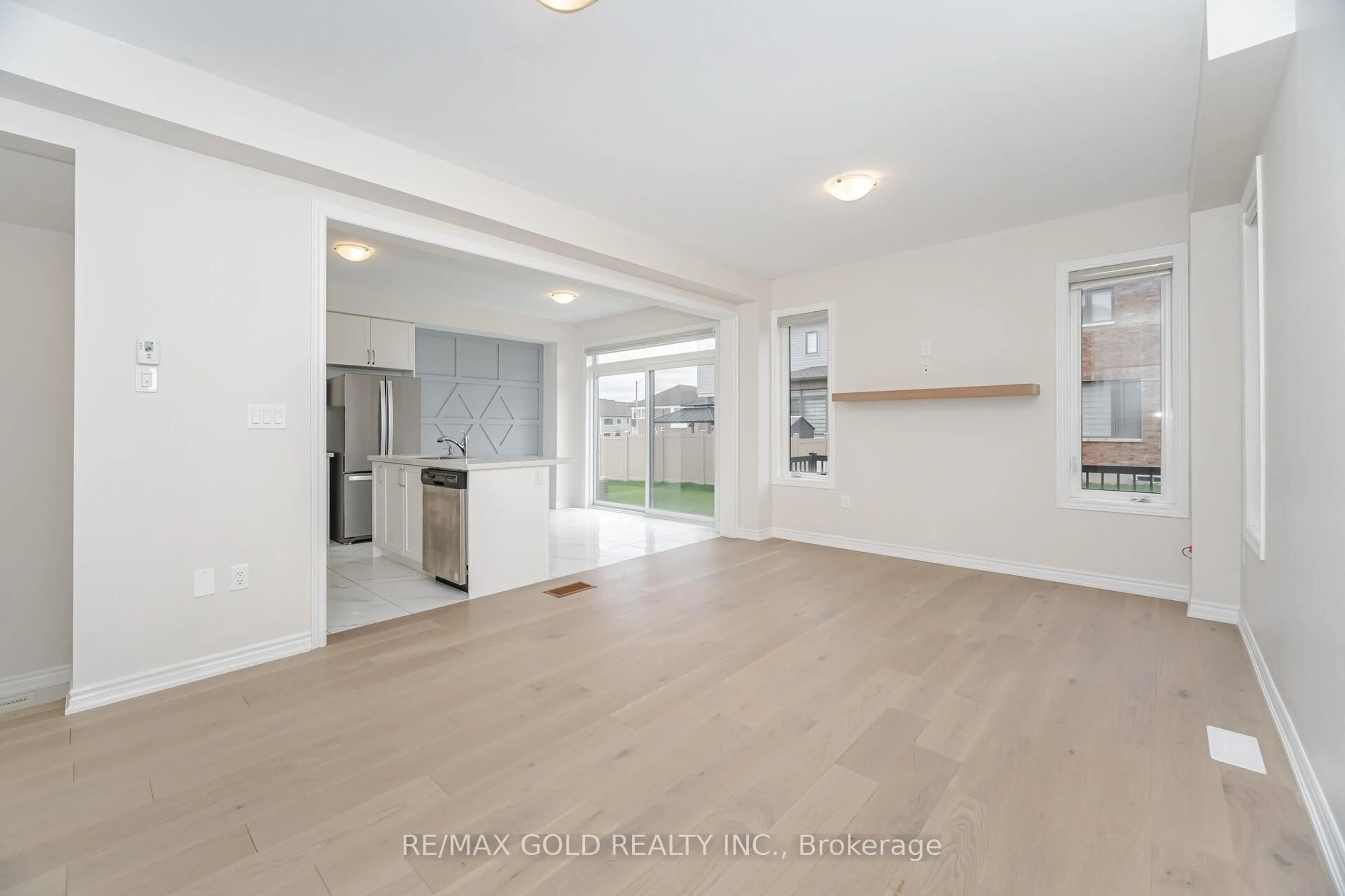Open concept kitchen, unknown for 50 Prudhoe Terr, Barrie Ontario L9J 0L5