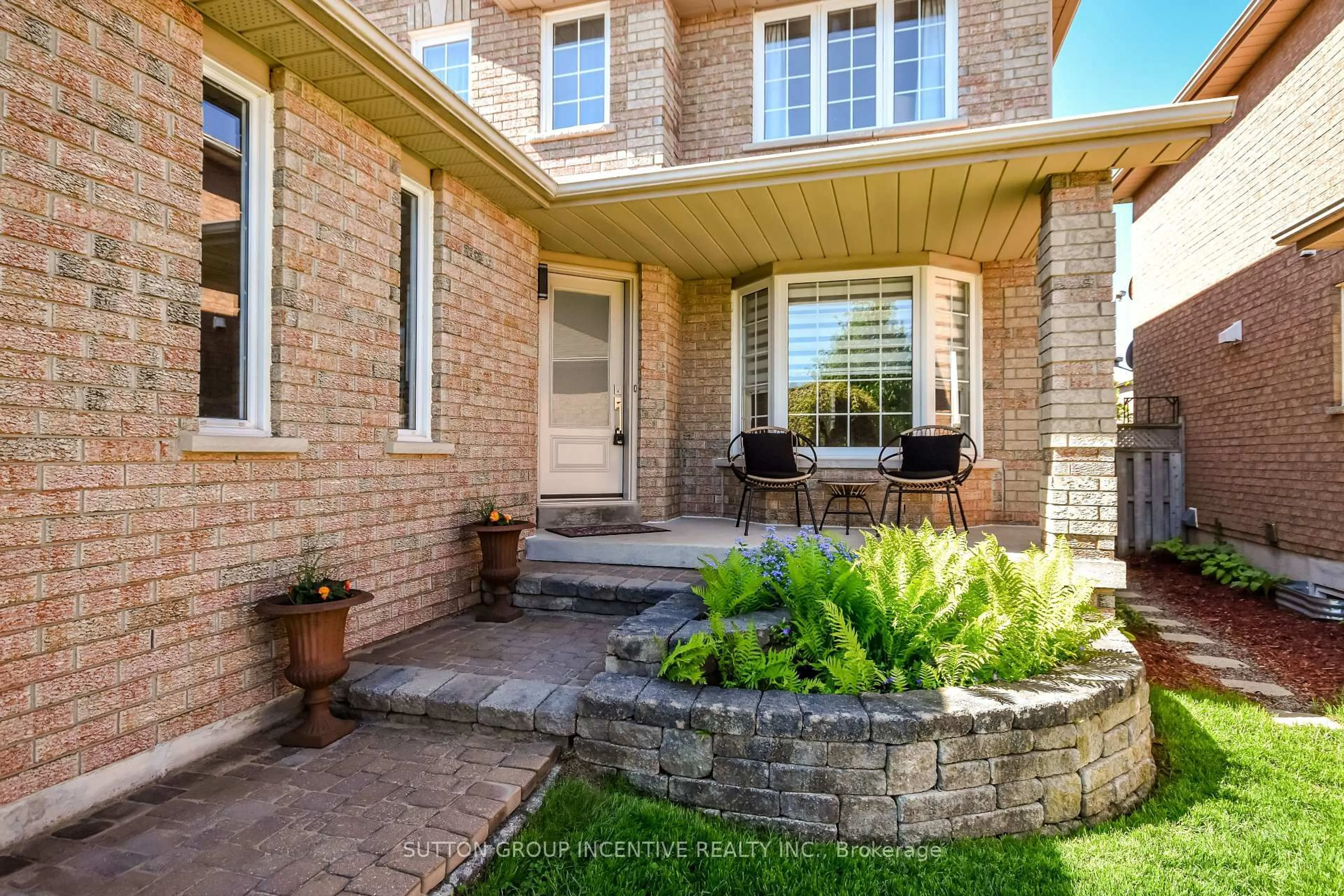 Home with brick exterior material, street for 53 Taylor Dr, Barrie Ontario L4N 8K6