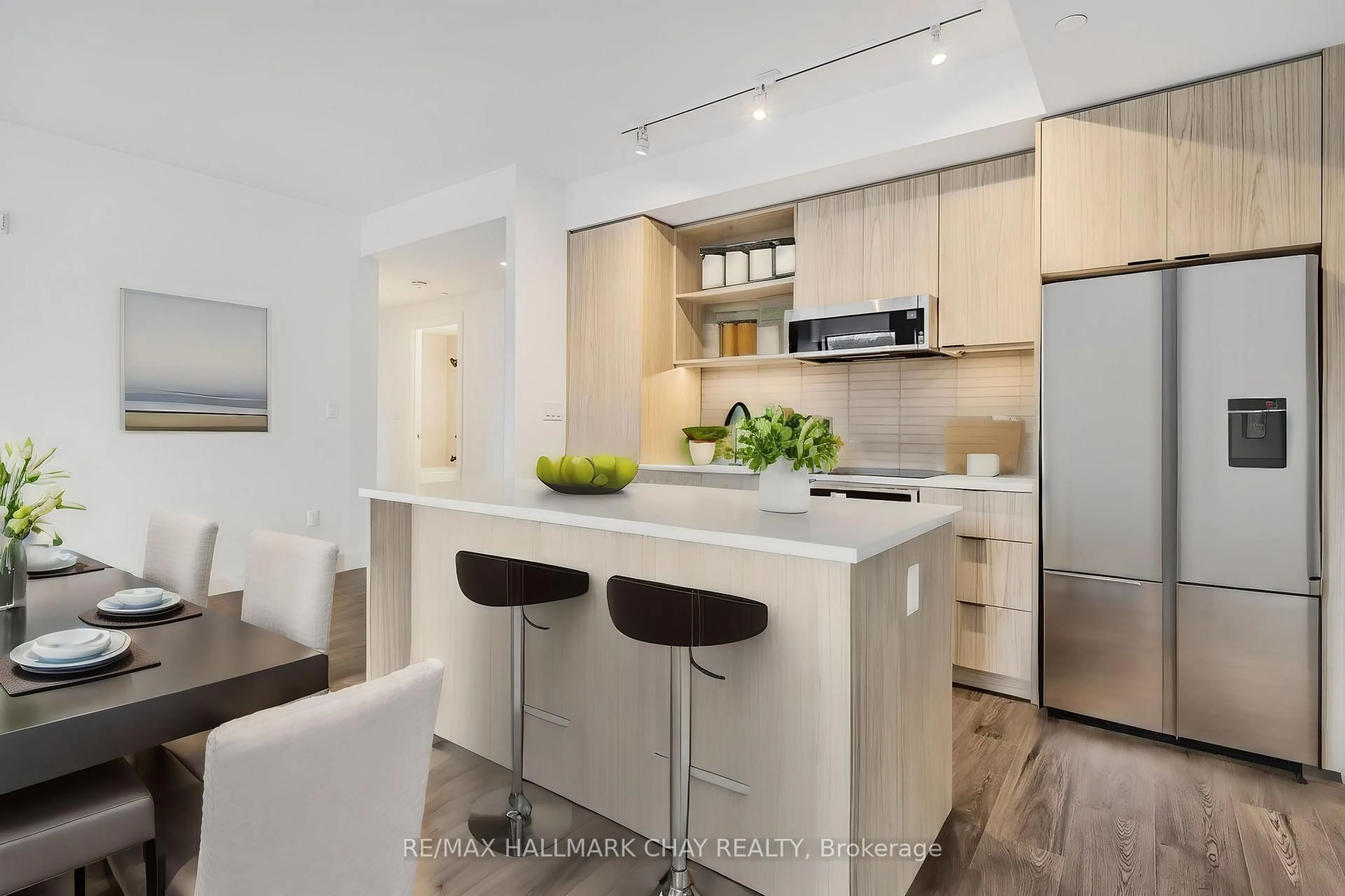 Open concept kitchen, unknown for 185 Dunlop St #521, Barrie Ontario L4M 1B2