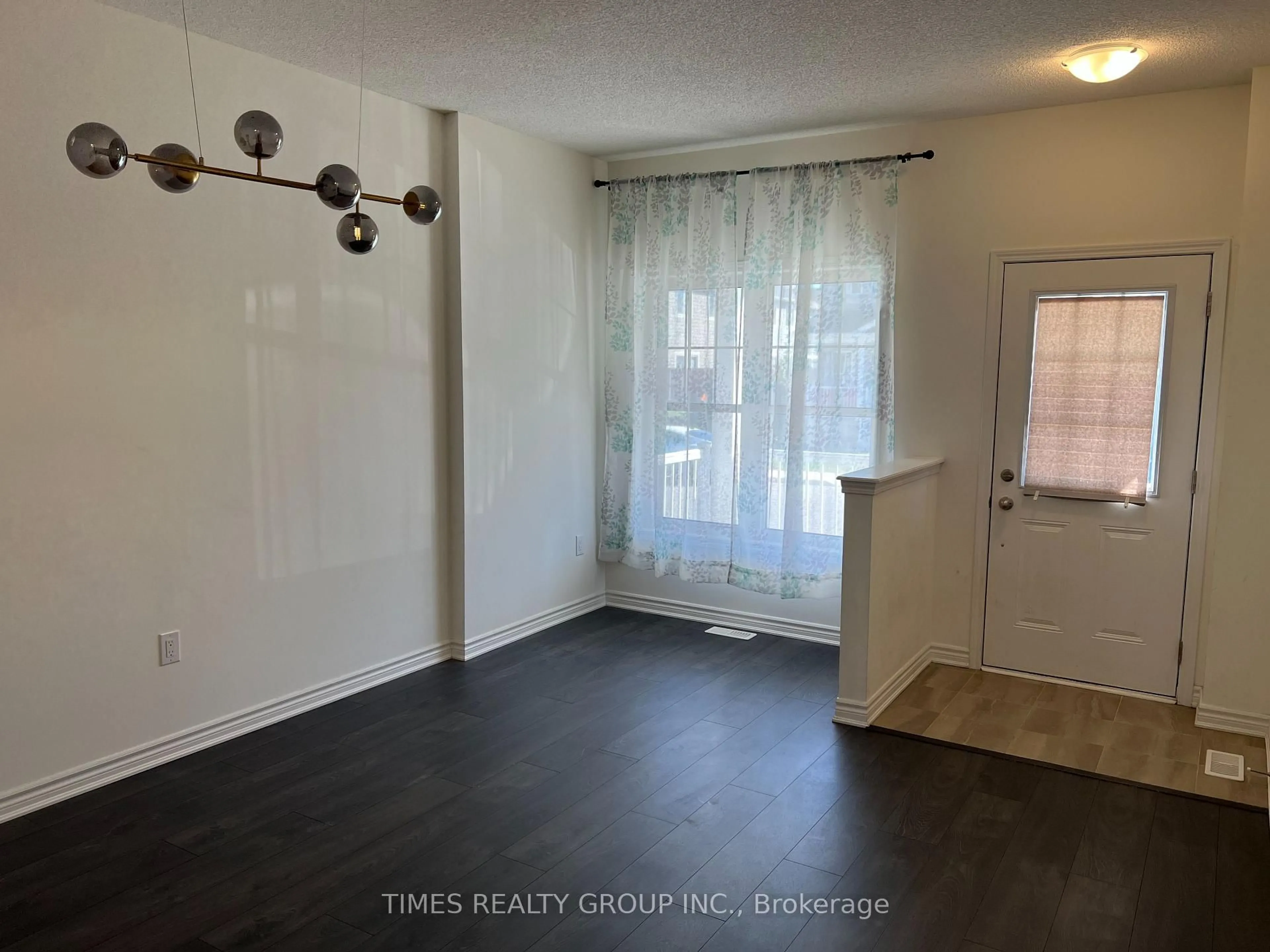 A pic of a room for 23 Catamaran Dr, Wasaga Beach Ontario L9Z 0J5