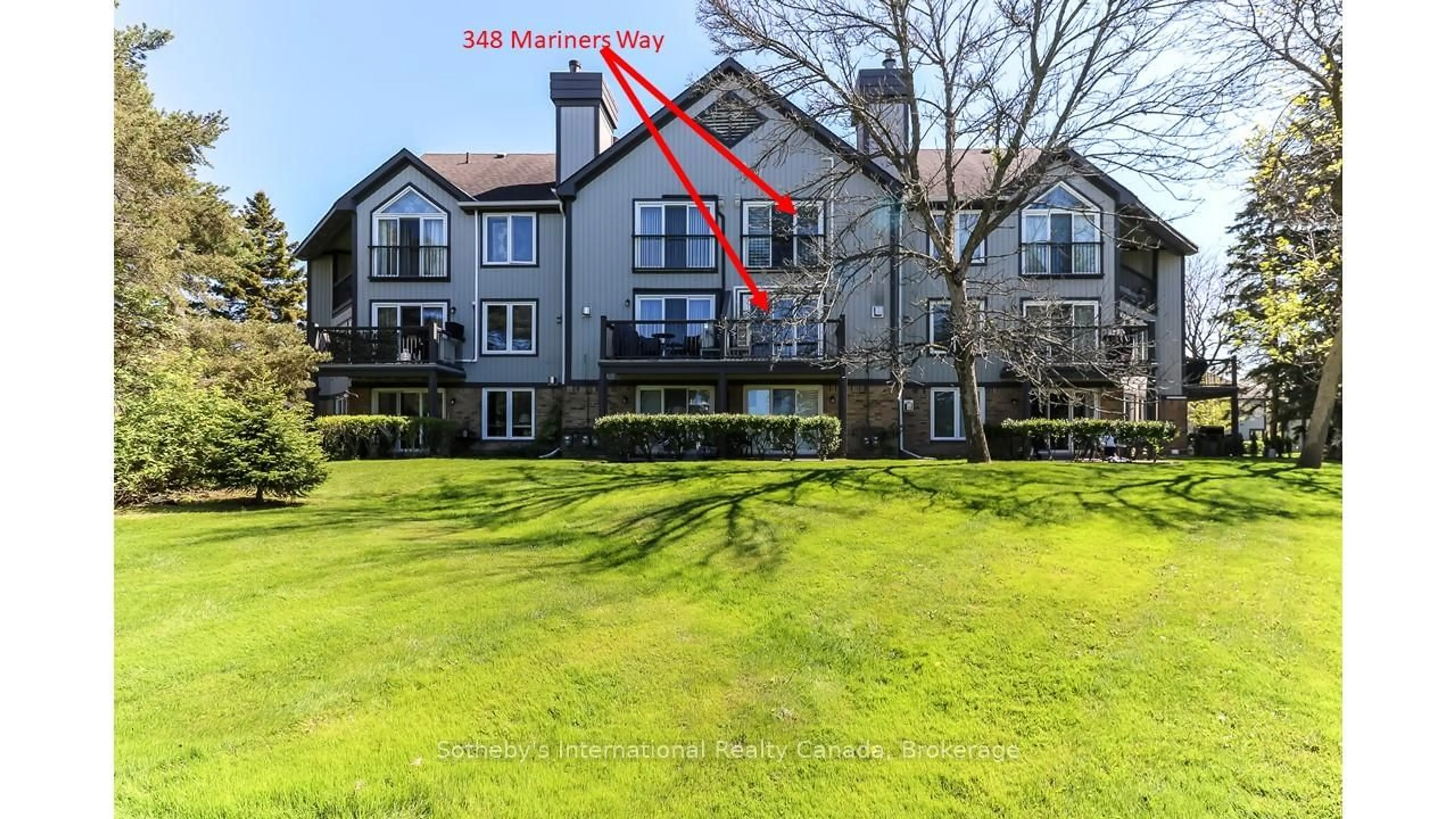 A pic from outside/outdoor area/front of a property/back of a property/a pic from drone, unknown for 348 Mariners Way, Collingwood Ontario L9Y 5C7