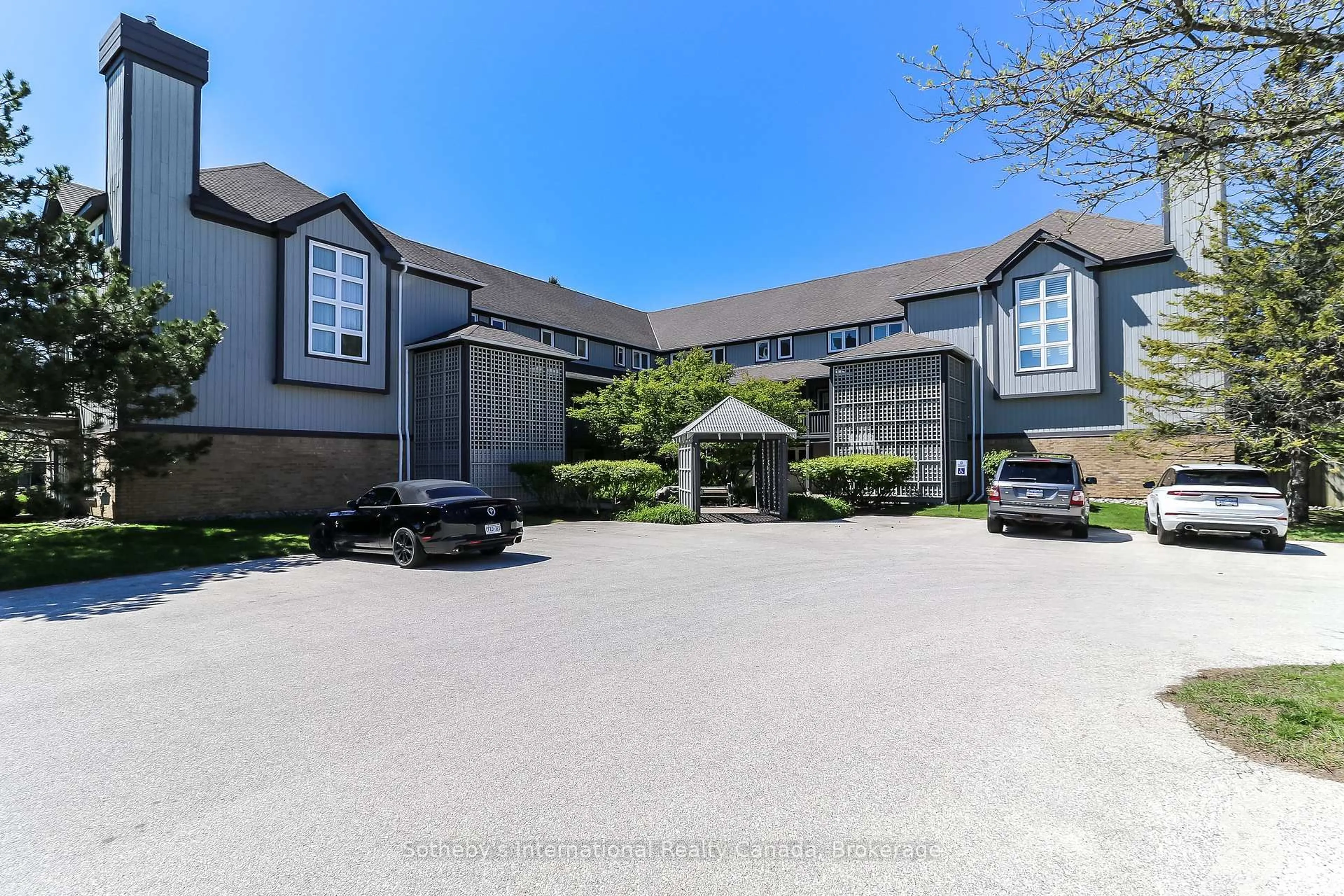 Unknown for 348 Mariners Way, Collingwood Ontario L9Y 5C7