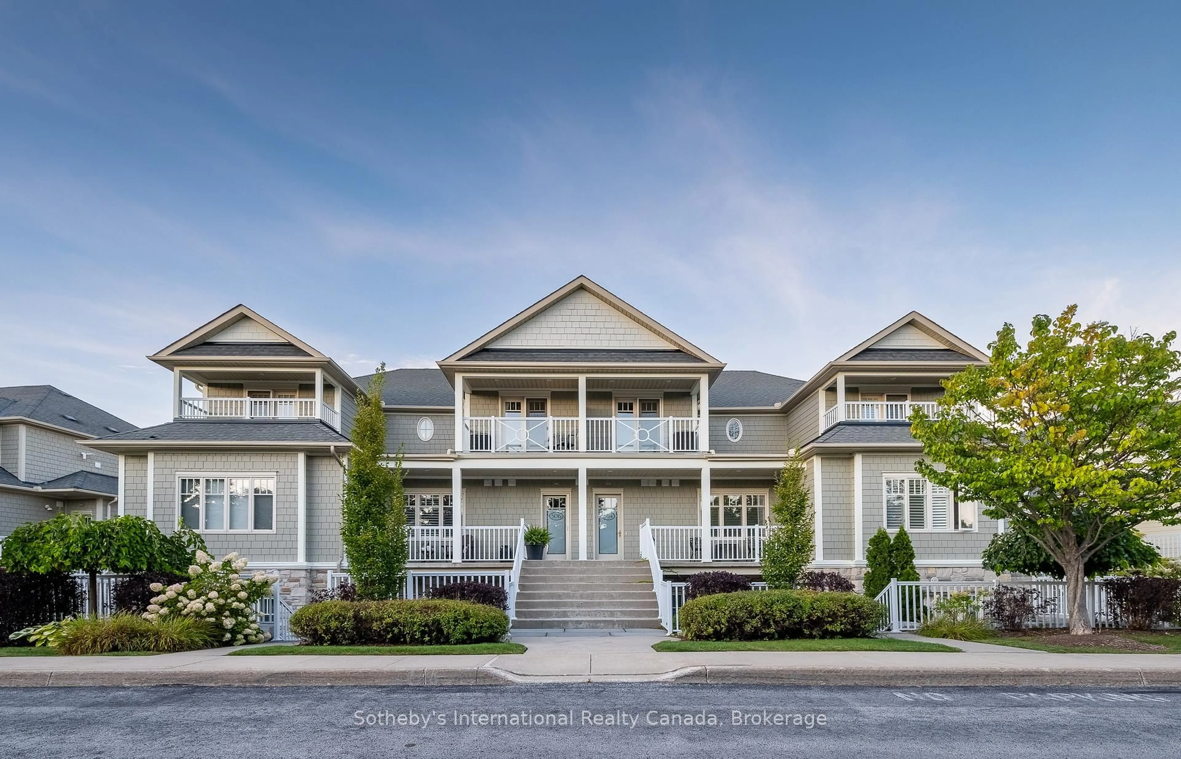 Unknown for 40 TROTT Blvd #504, Collingwood Ontario L9Y 5K5