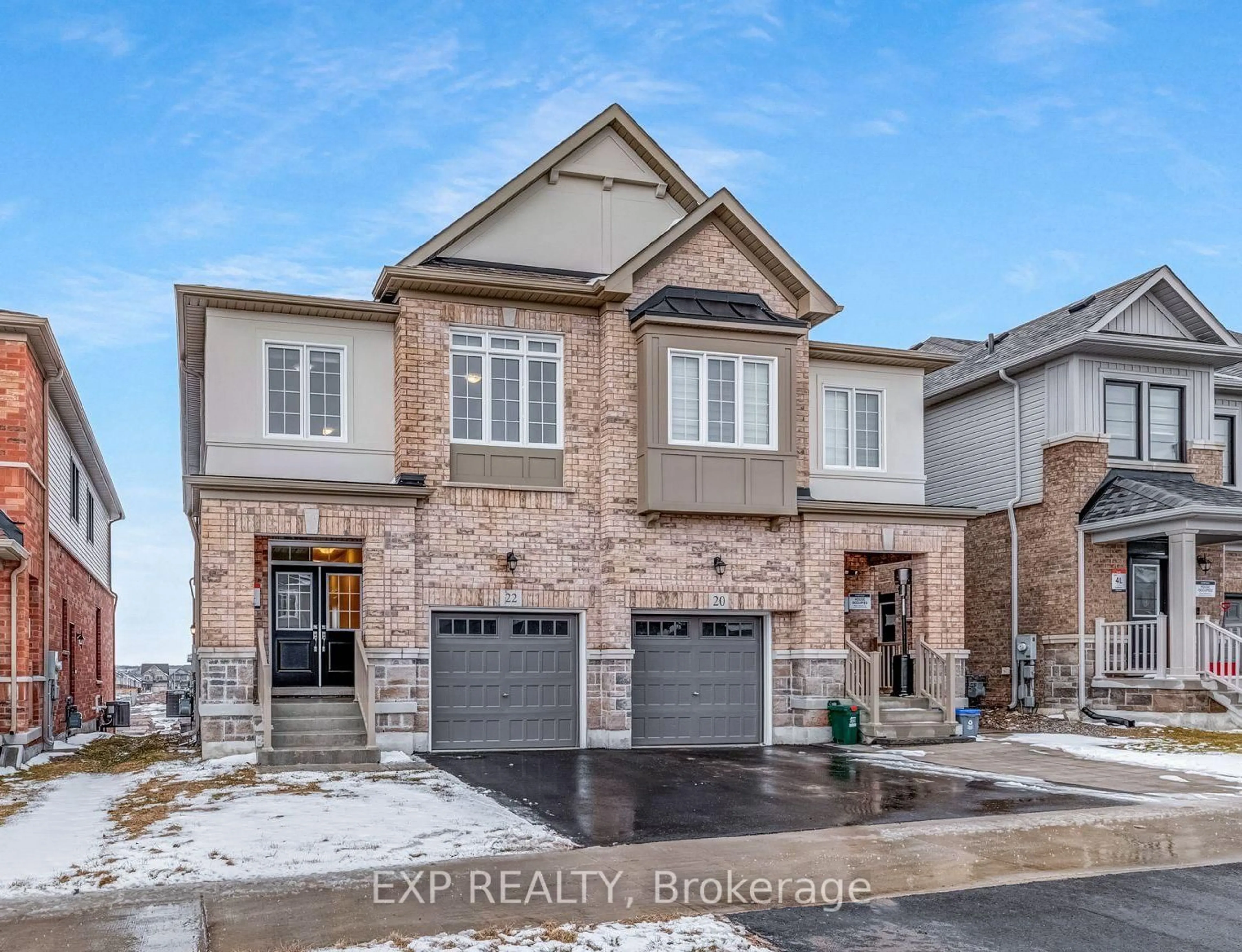 Home with brick exterior material, street for 22 Greer St, Barrie Ontario L9S 2Z5
