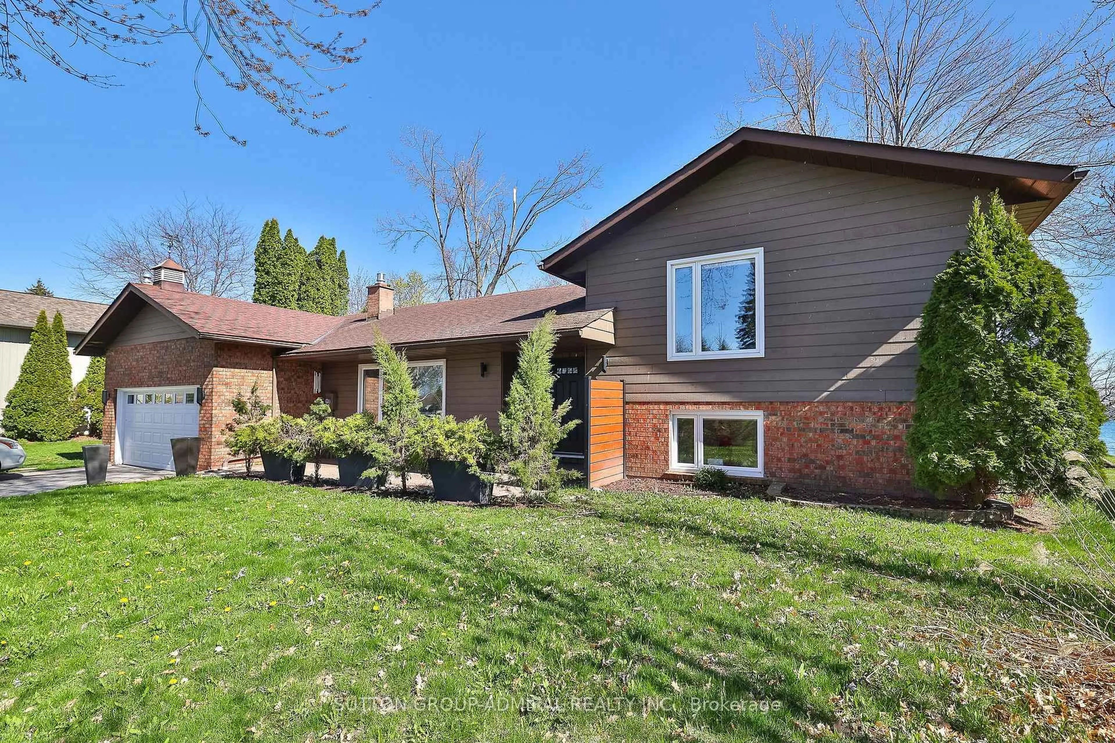Home with brick exterior material, street for 112 Bayshore Dr, Ramara Ontario L0K 1B0