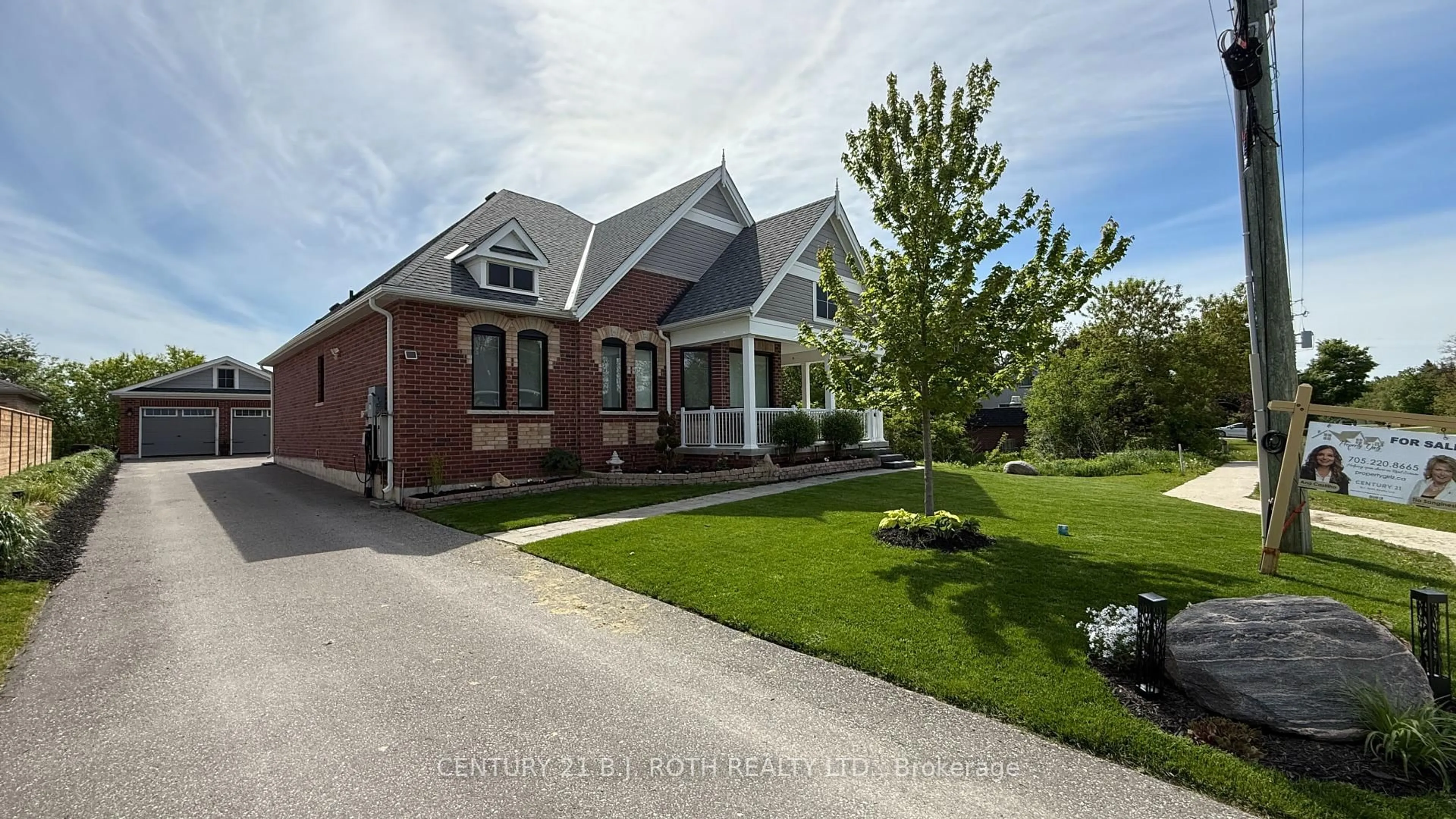 Home with brick exterior material, street for 157 Mary St, Clearview Ontario L0M 1G0