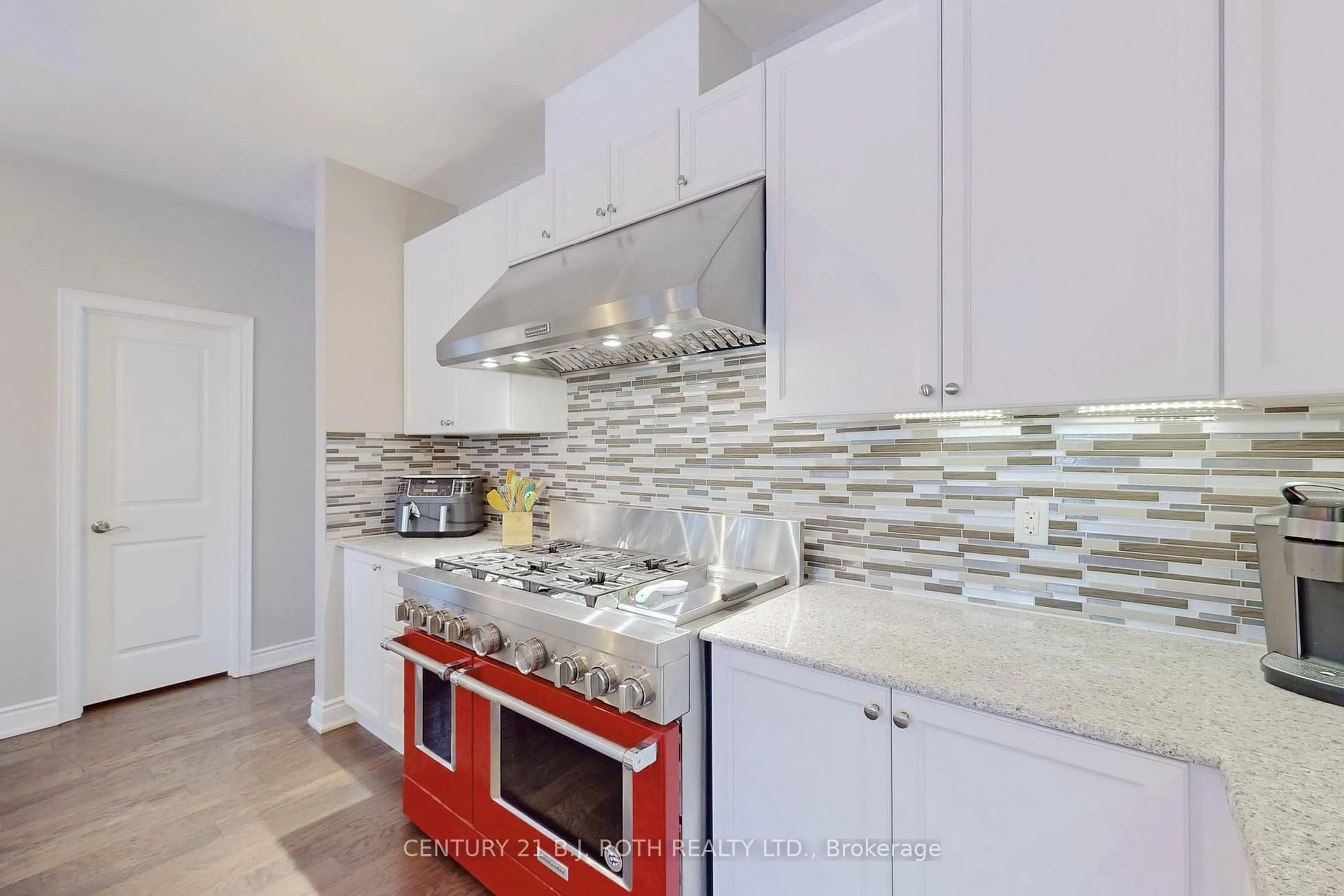 Contemporary kitchen, ceramic/tile floor for 157 Mary St, Clearview Ontario L0M 1G0