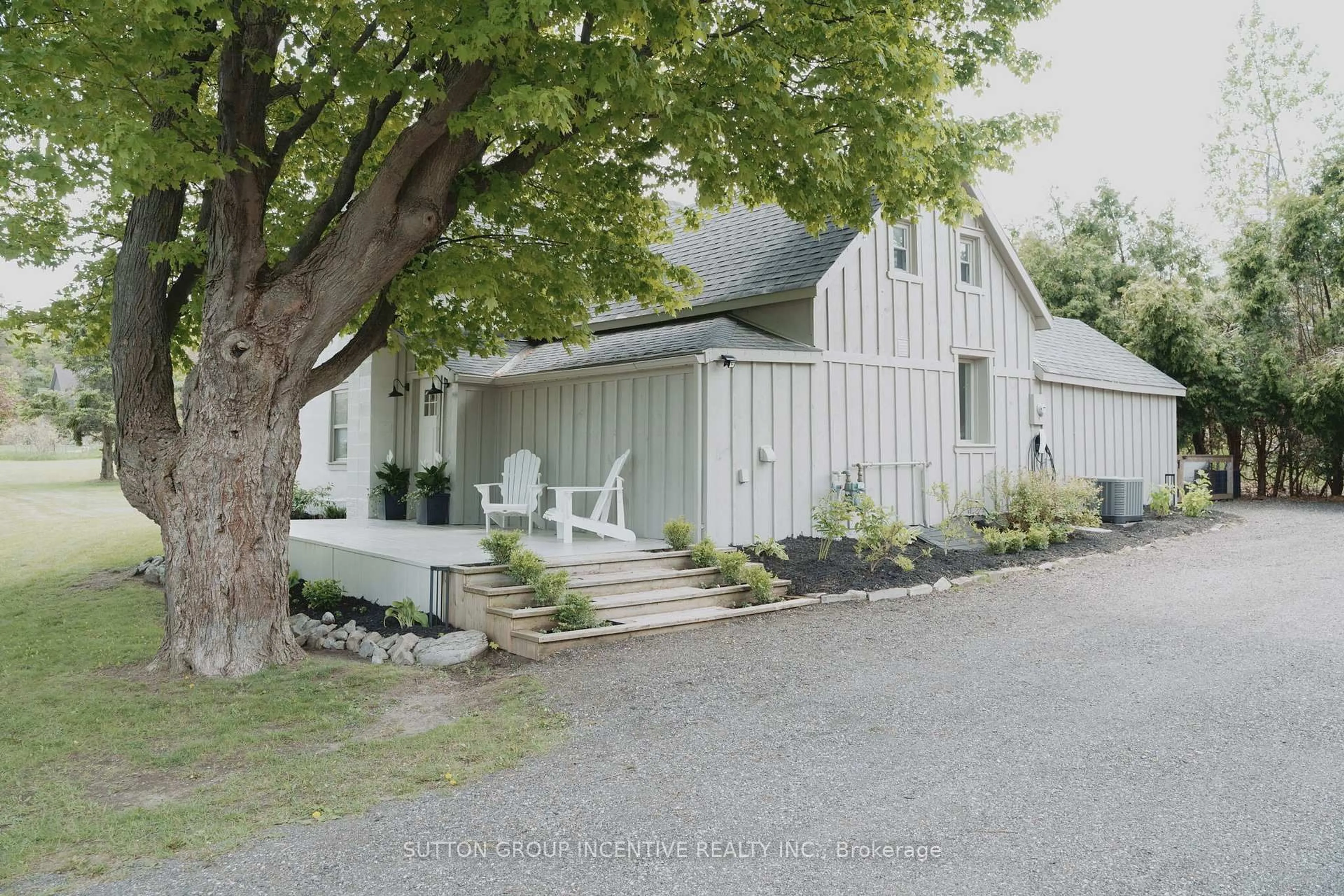 Unknown for 6168 Penetanguishene Rd, Springwater Ontario L0L 1P0