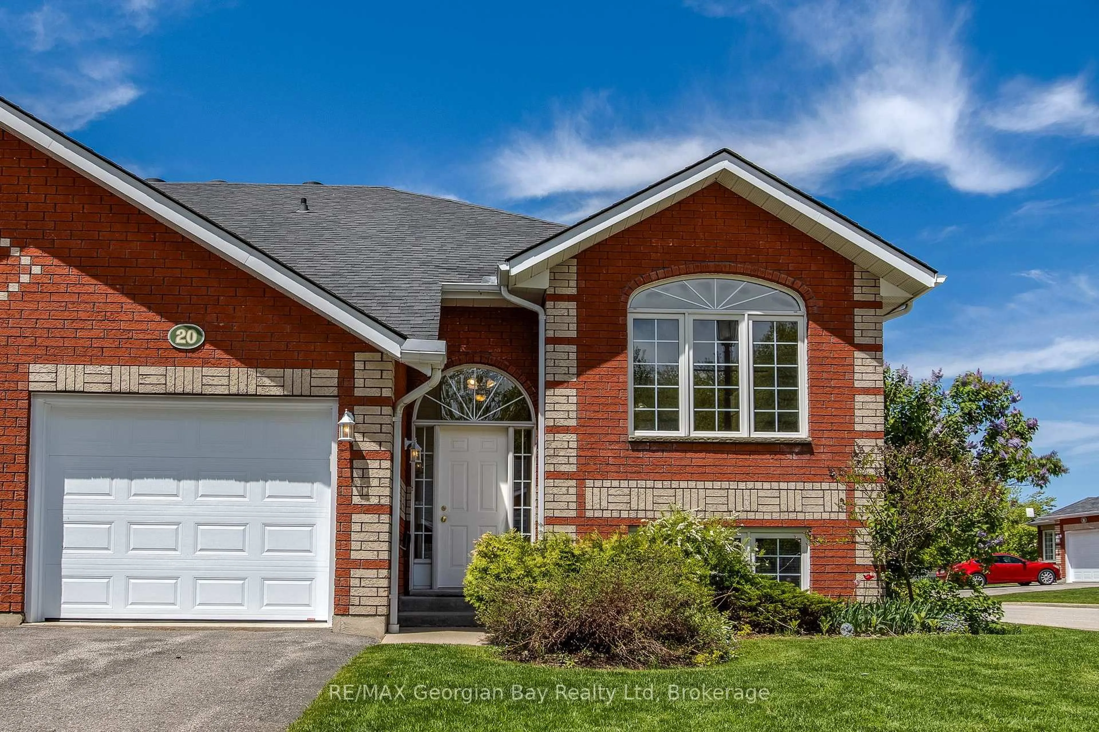 Home with brick exterior material, street for 90 Thompson Rd #20, Penetanguishene Ontario L9M 2H1
