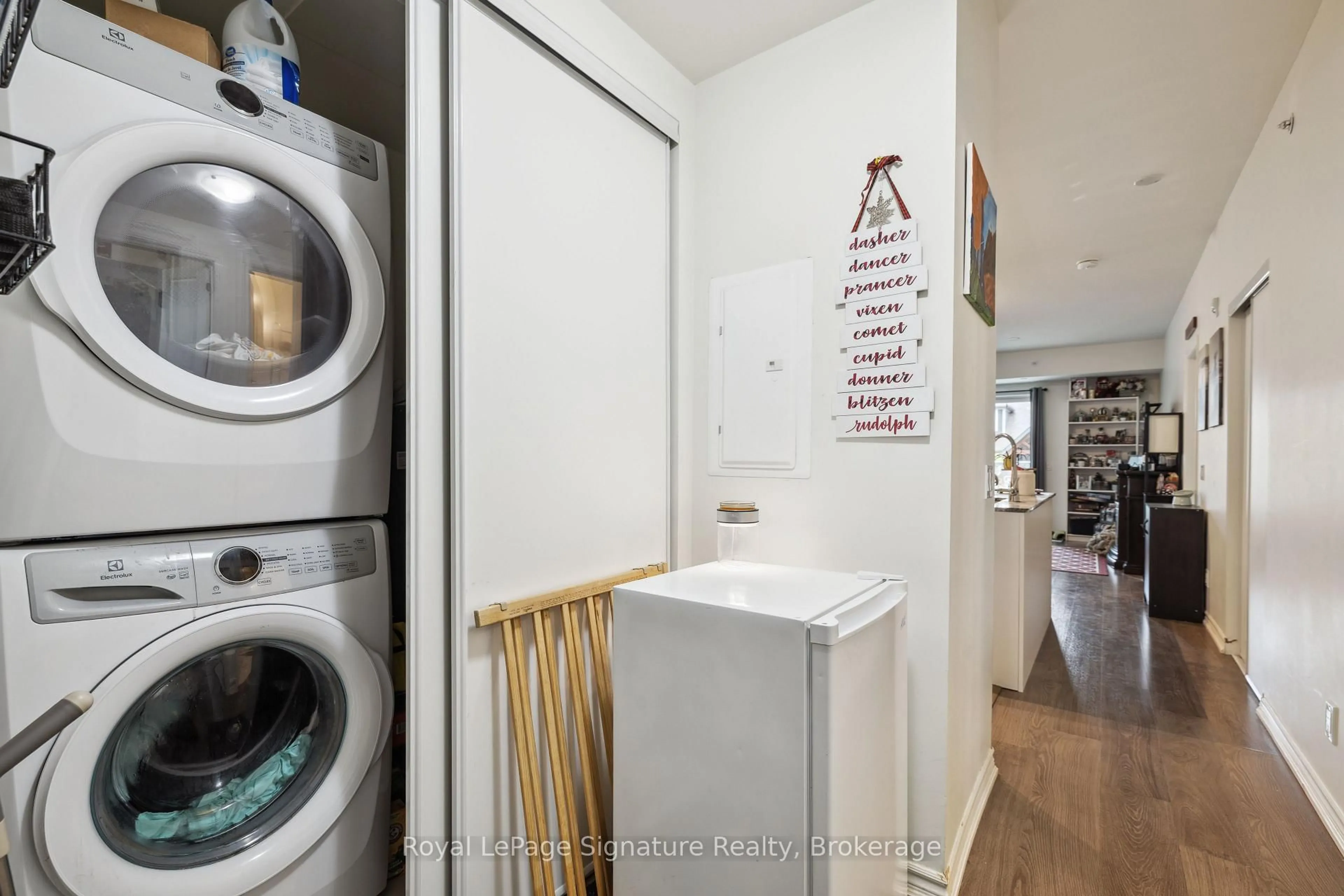 Laundry room for 17 Spooner Cres #102, Collingwood Ontario L9Y 1T3