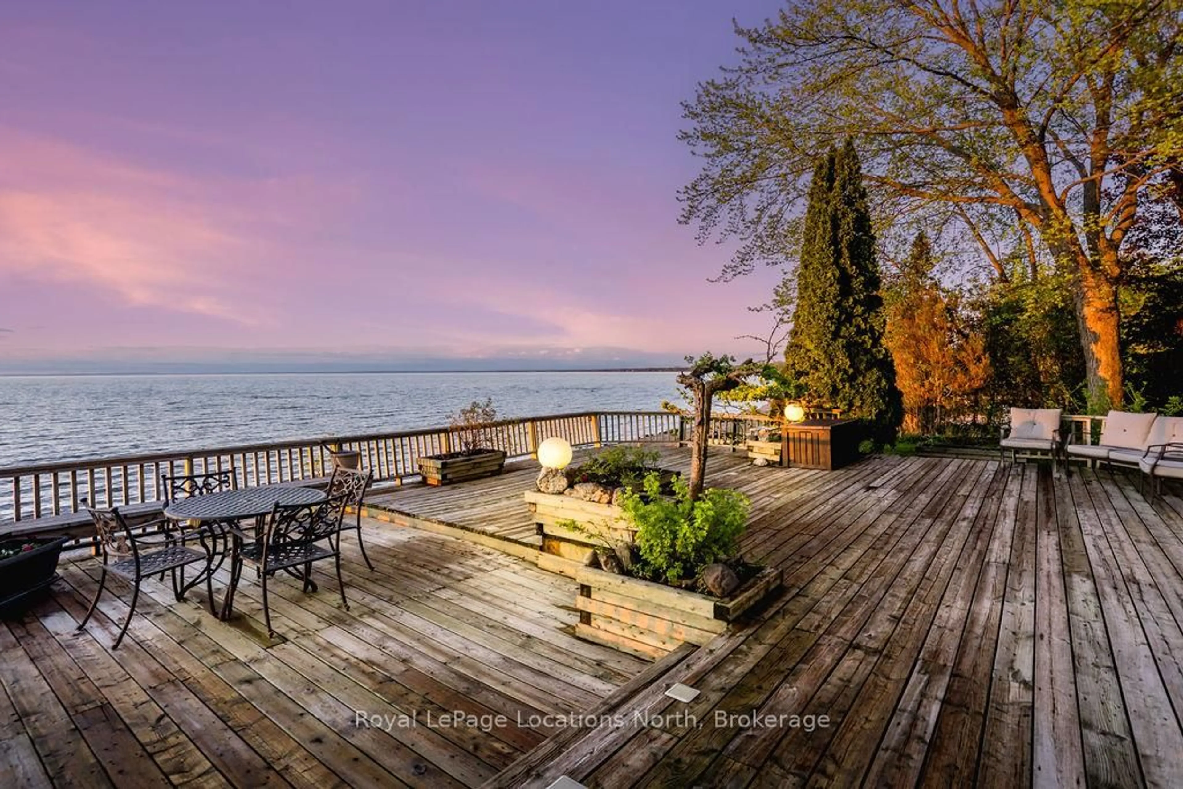 Patio, water/lake/river/ocean view for 1946 Shore Lane, Wasaga Beach Ontario L9Z 1T7