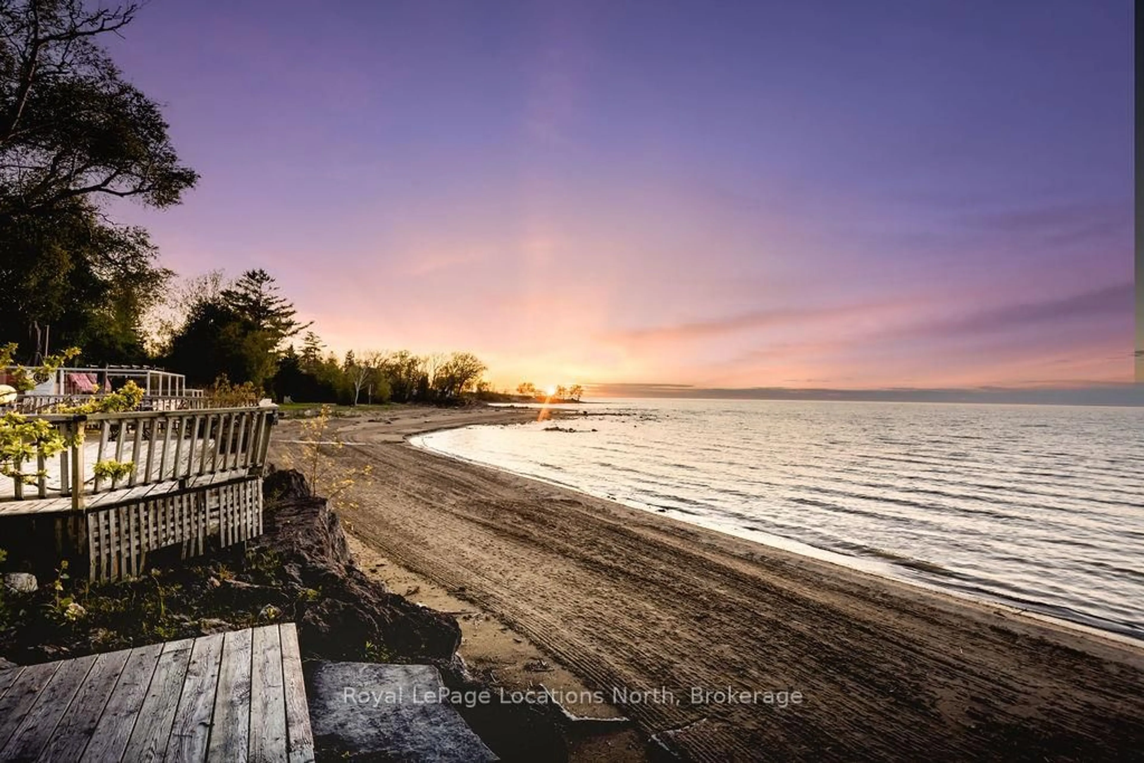 Patio, water/lake/river/ocean view for 1946 Shore Lane, Wasaga Beach Ontario L9Z 1T7