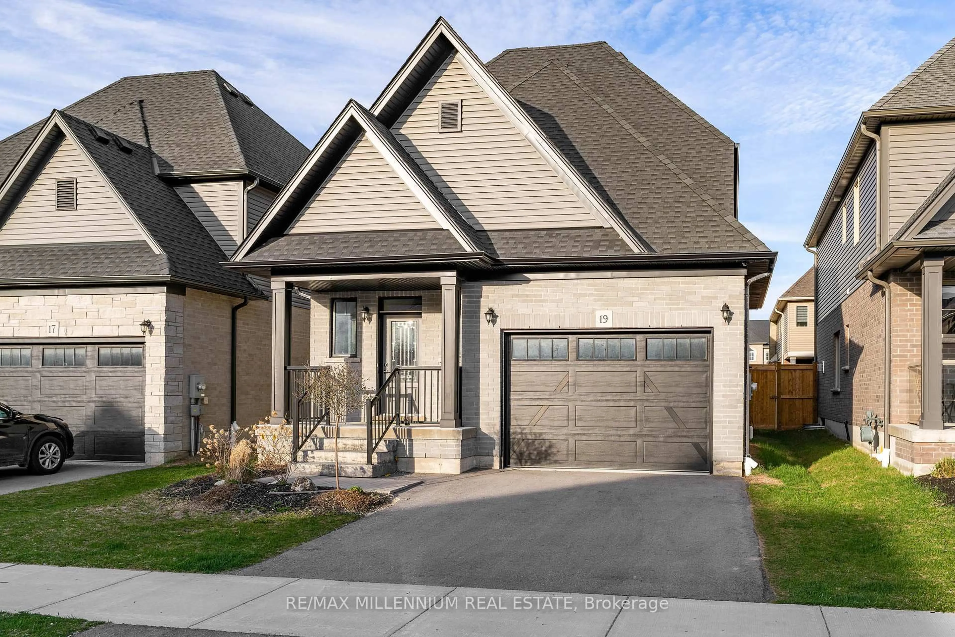 Home with brick exterior material, street for 19 Kerr St, Collingwood Ontario L9Y 4B6