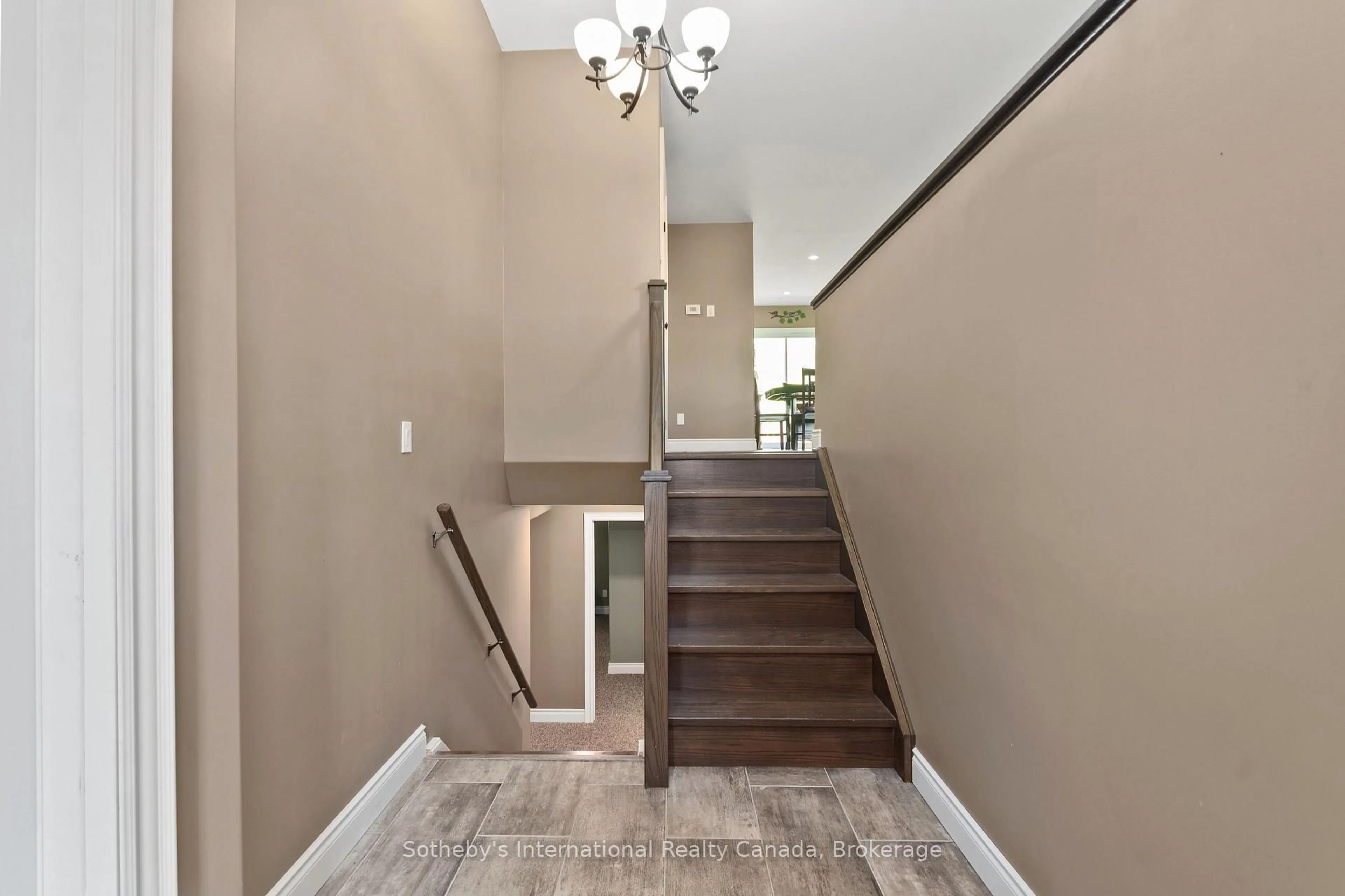 Stairs for 260 Forest Harbour Pkwy, Tay Ontario L0K 2C0