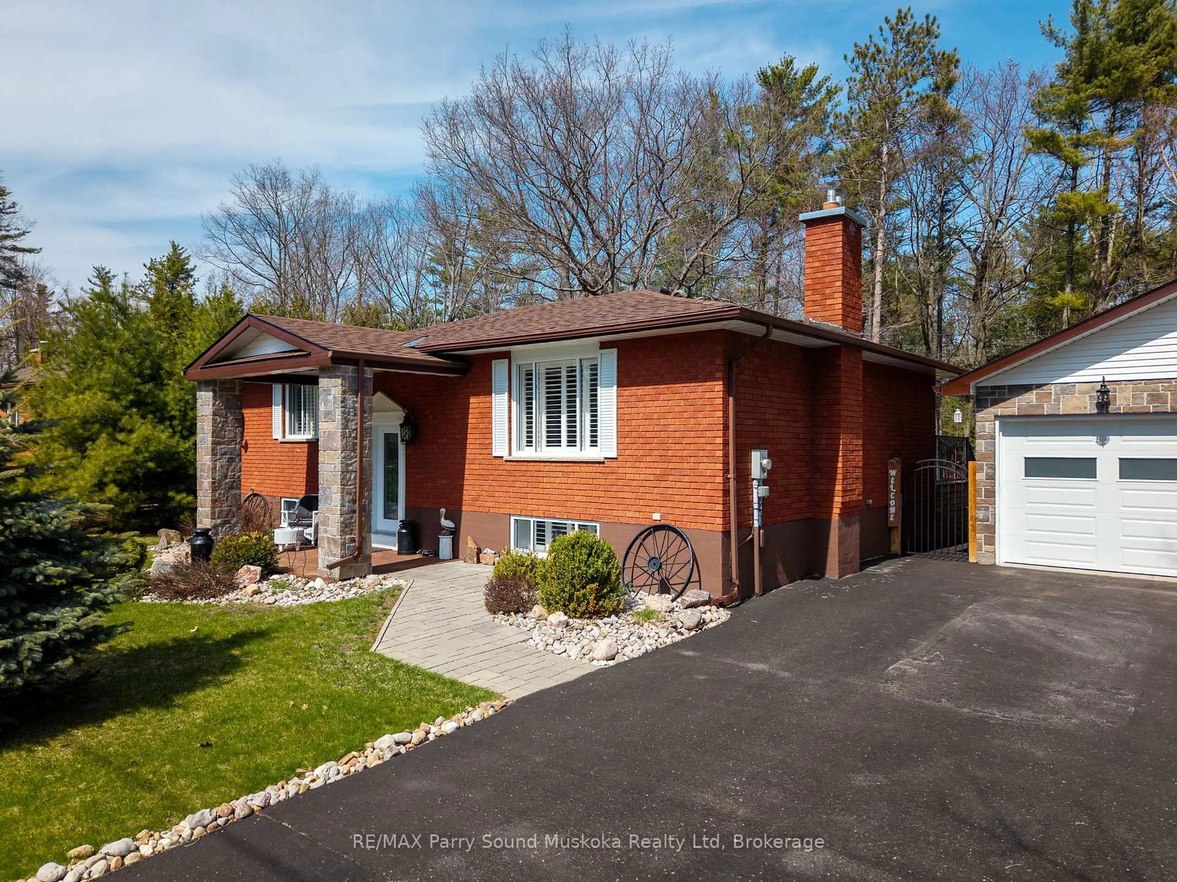 Home with brick exterior material, street for 49 Stocco Circ, Tiny Ontario L0L 2T0