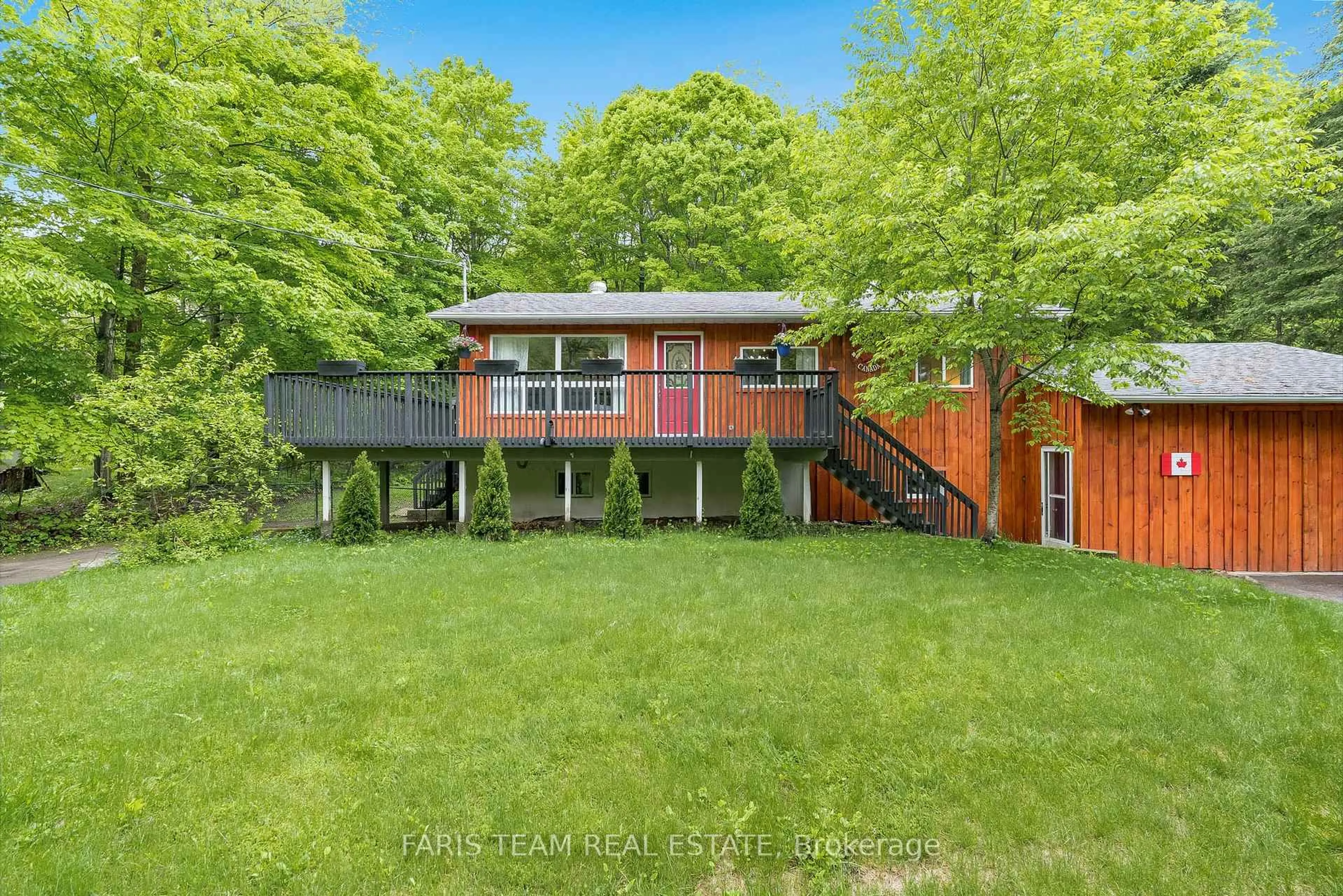 A pic from outside/outdoor area/front of a property/back of a property/a pic from drone, water/lake/river/ocean view for 1474 Champlain Rd, Tiny Ontario L9M 0C1