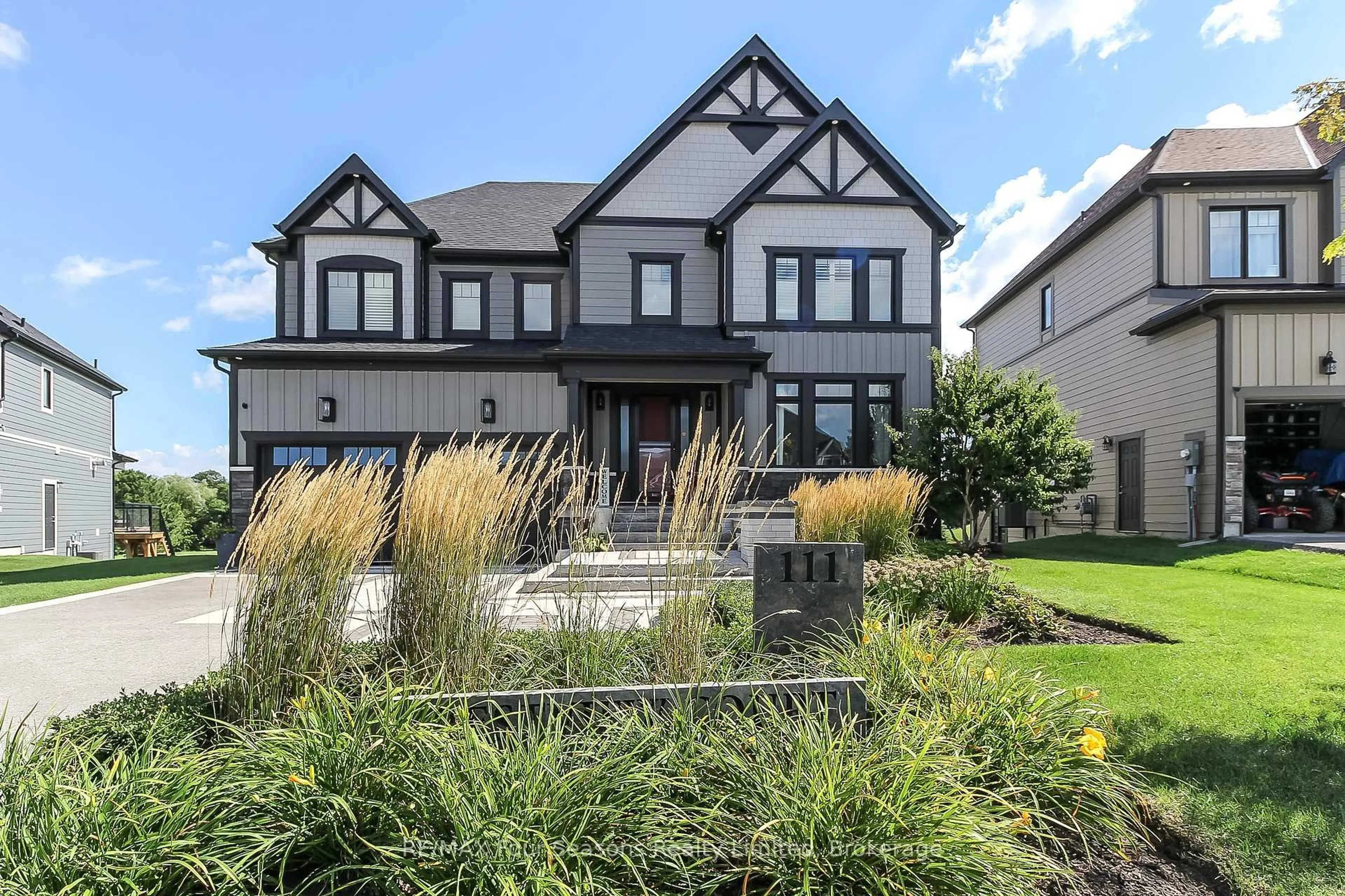 Home with brick exterior material, street for 111 Crestview Crt, Blue Mountains Ontario L9Y 0Z4