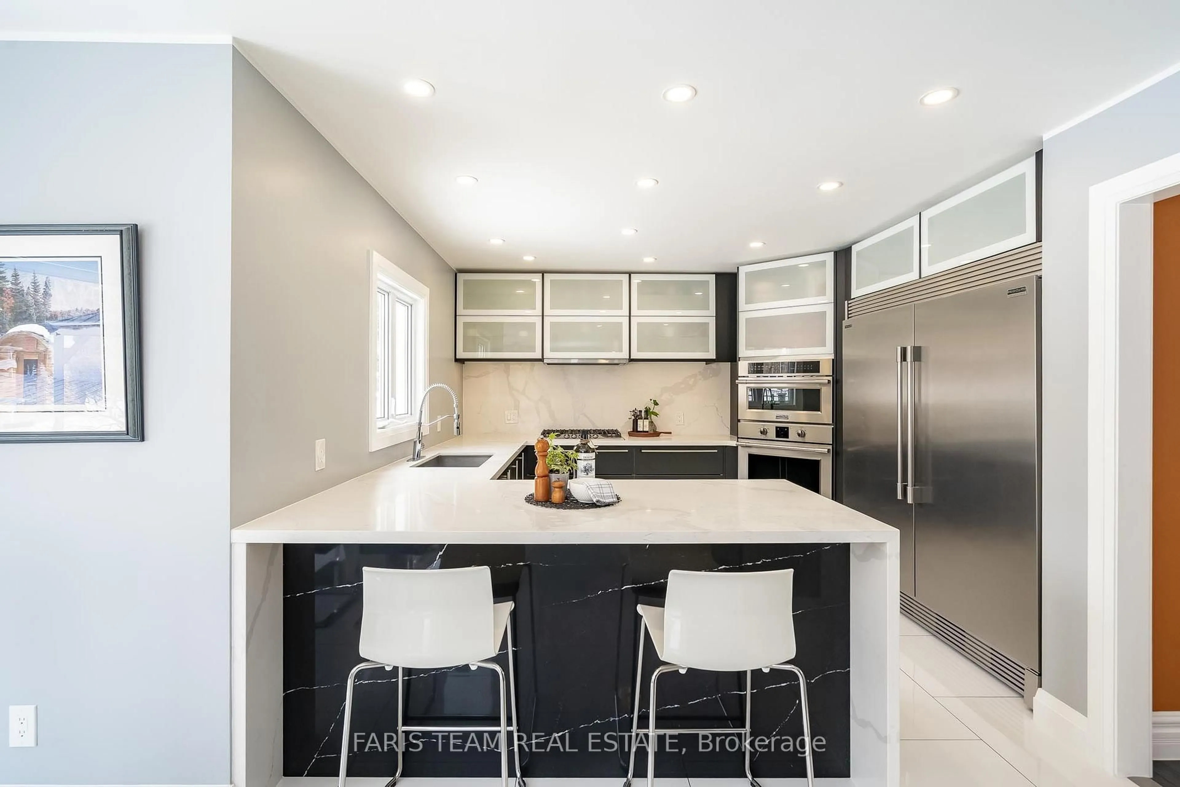 Contemporary kitchen, ceramic/tile floor for 127 Goldfinch Cres, Tiny Ontario L0L 2J0