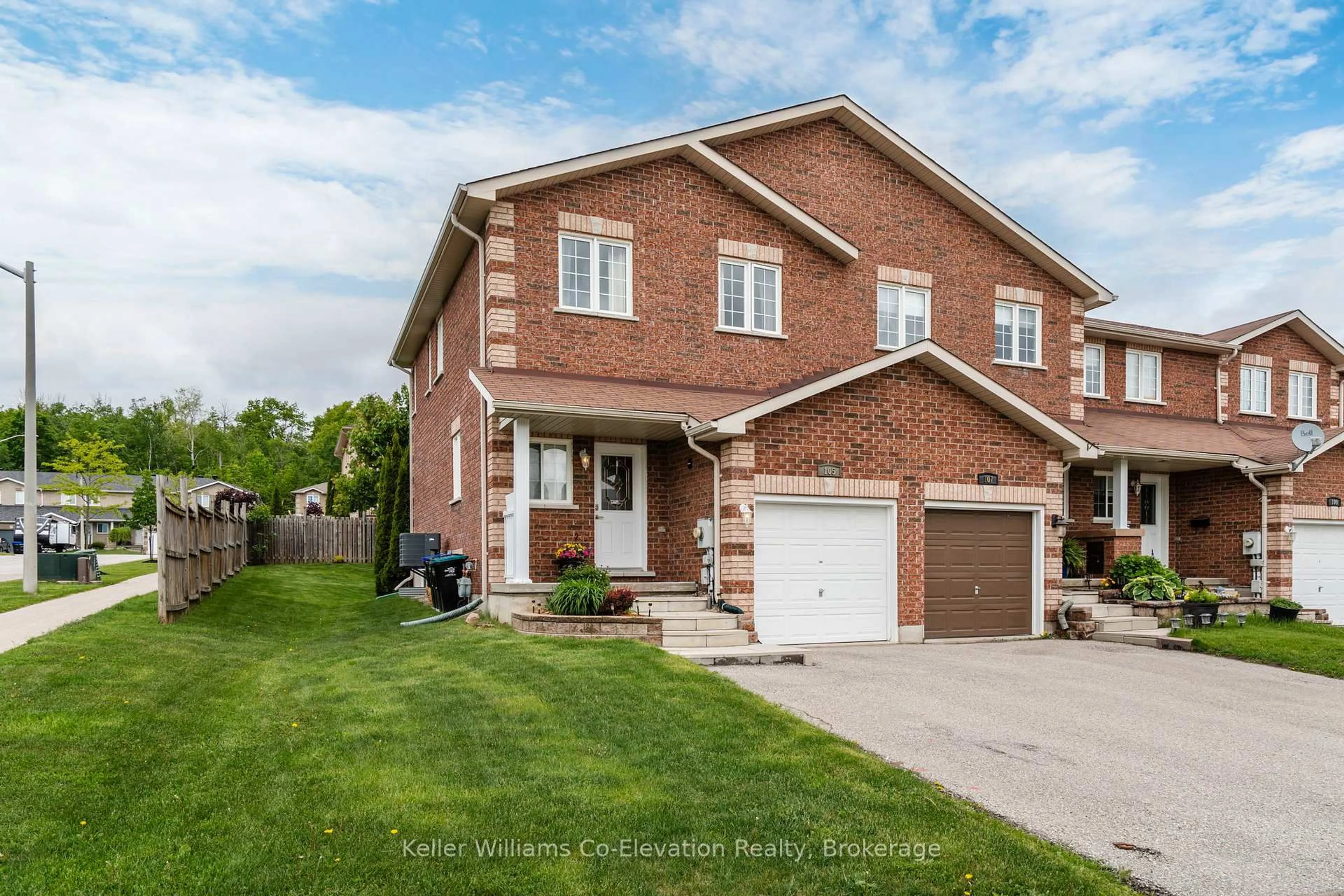 Home with brick exterior material, street for 105 Southwinds Cres, Midland Ontario L4R 0A1